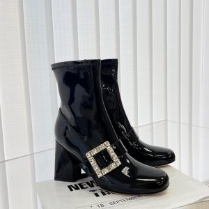 RV novas botas com fivela de diamante lateral! Material personalizado, diamantes, novas alturas bonitas Compare casualmente todos os detalhes são requintados o suficiente! Altura do calcanhar 3cm e 9cm Tamanho: 34-40 (40 personalizado não reembolsável e não trocável) P900-Bolsas Faux altas