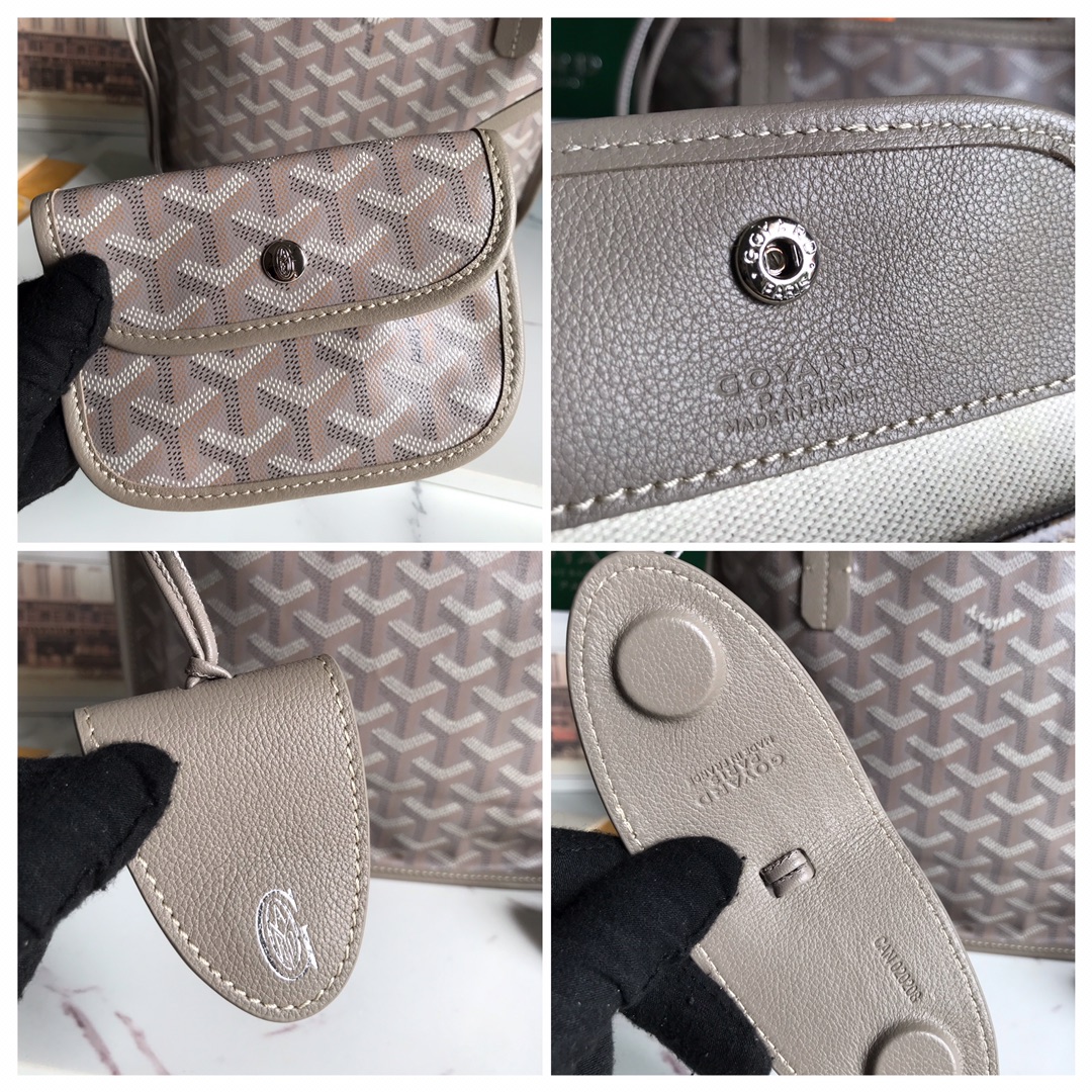 P1100 gris thé au lait Anjou réversible double face Tote mini No. Nouvelle couleur gris thé au lait utilisant contrepartie importée première couche de cuir de veau 🐂➕ personnalisé Goyardine pluie coton lin 😘 Exquis compact et léger compartiment interne absolu juste comme il faut 👌 un sac à double usage distribution porte-monnaie sac de distribution clips d'étanchéité décoratifs Dimensions : ouverture du sac. 28cm, fond 20*haut 20*bas largeur 10cm 🔎020660 lait thé gris-haut imitation sac