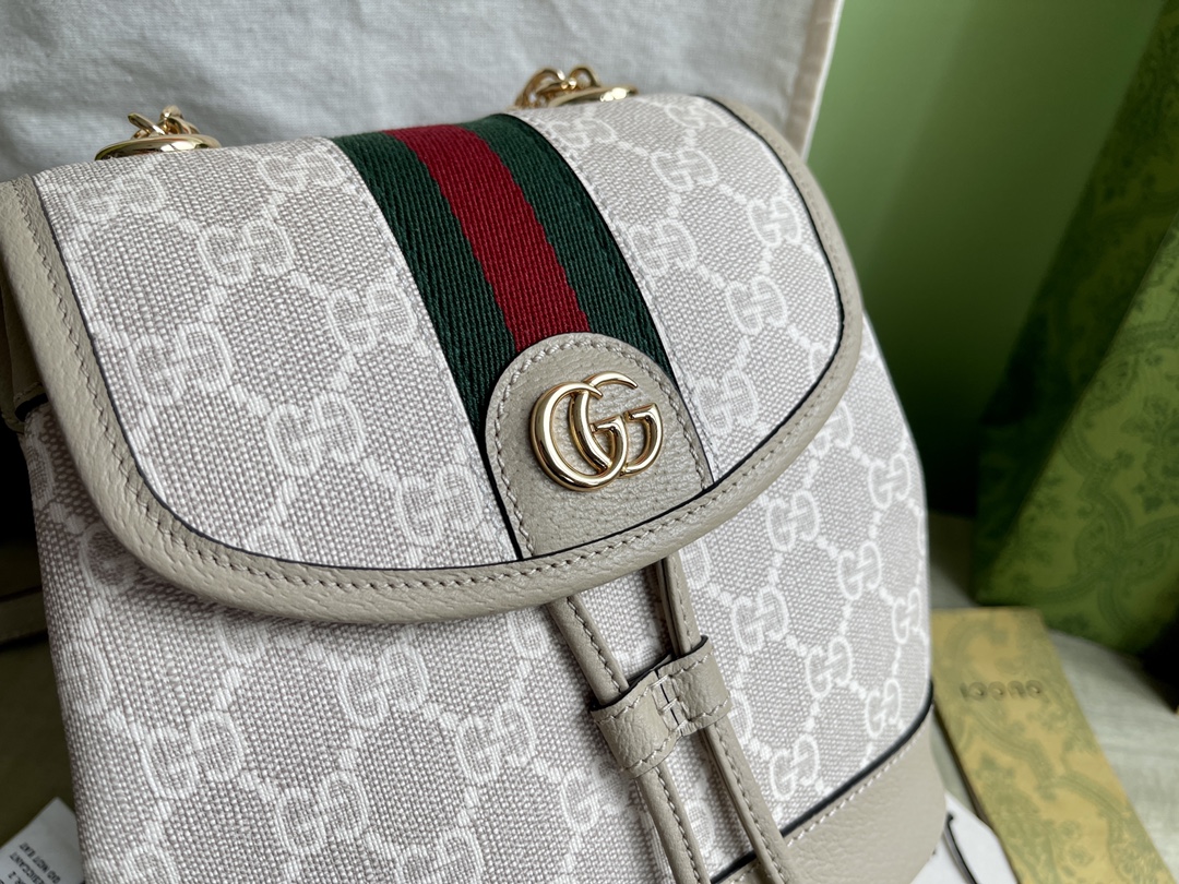 Model: 795221 Size: 20.5/20/12 P1560 The Ophidia collection blends the essence of Gucci's heritage with modern design to present an eye-catching new addition to the Ophidia collection.This backpack is crafted in beige and white GG Supreme canvas with a classic webbing design that is infused with the brand's heritage.Adjustable shoulder straps add a modern touchBeige and white GG Supreme canvasOatmeal color Leather pipingGold tone hardwareRed and green striped webbingBrown cotton linen liningDouble G handlesHigh: 6cmAdjustable leather shoulder straps (length adjustable between 31cm and 35cm)-High-fashion factory