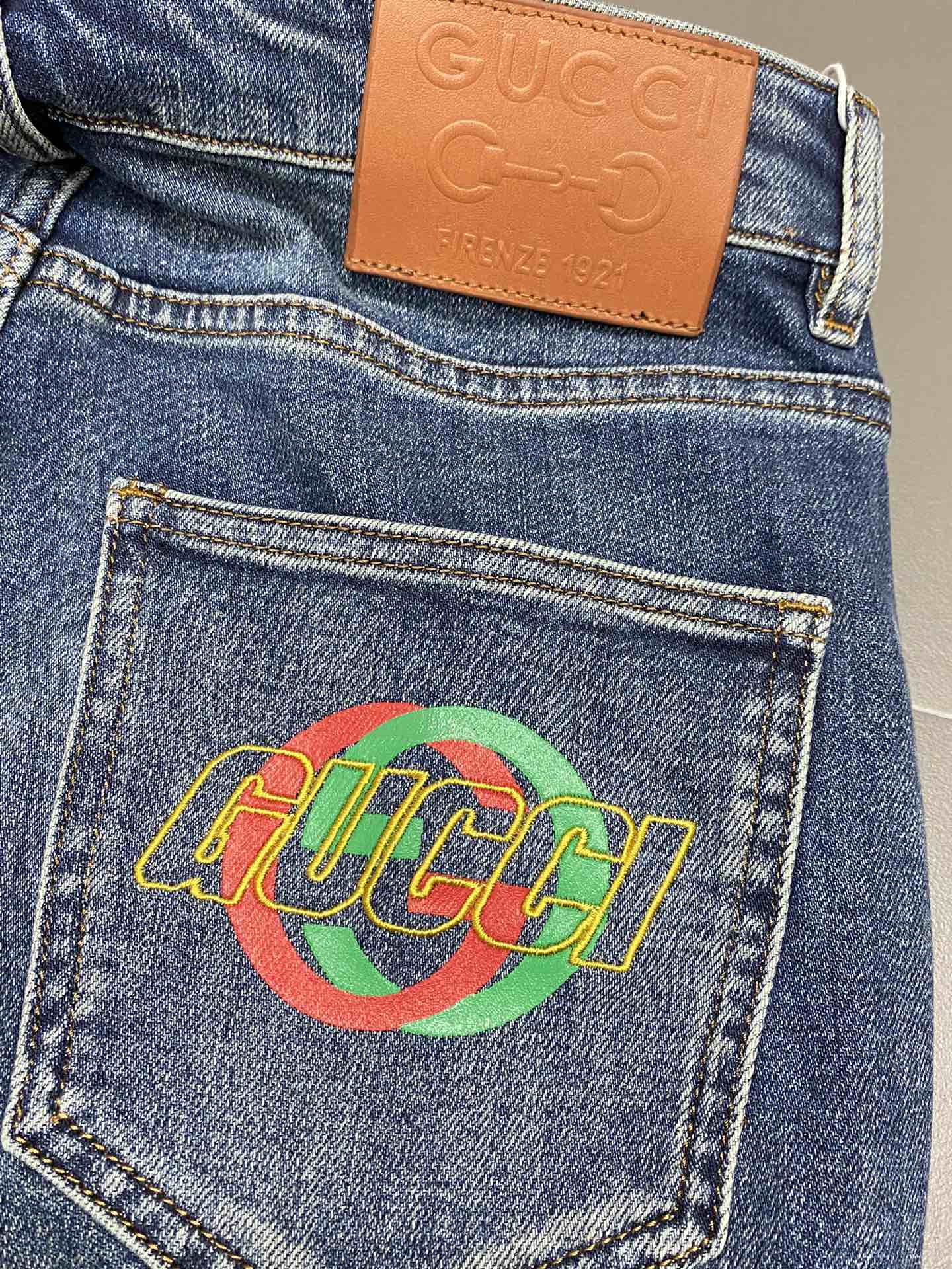 ¡Imagen [9]-P560 Gucci Gucci 💥 Exclusivo exclusivo nuevos pantalones vaqueros versión de gama alta! ¡Contador de tela a medida Transpirable comodidad de alta detalles impecables elementos de marca concepto de diseño refleja la alta calidad se siente delicado y suave! ¡Presentación de sastrería casual en la forma del cuerpo es magnífico! 👍Yardage: 29-38-alta réplica de bolsos de mano