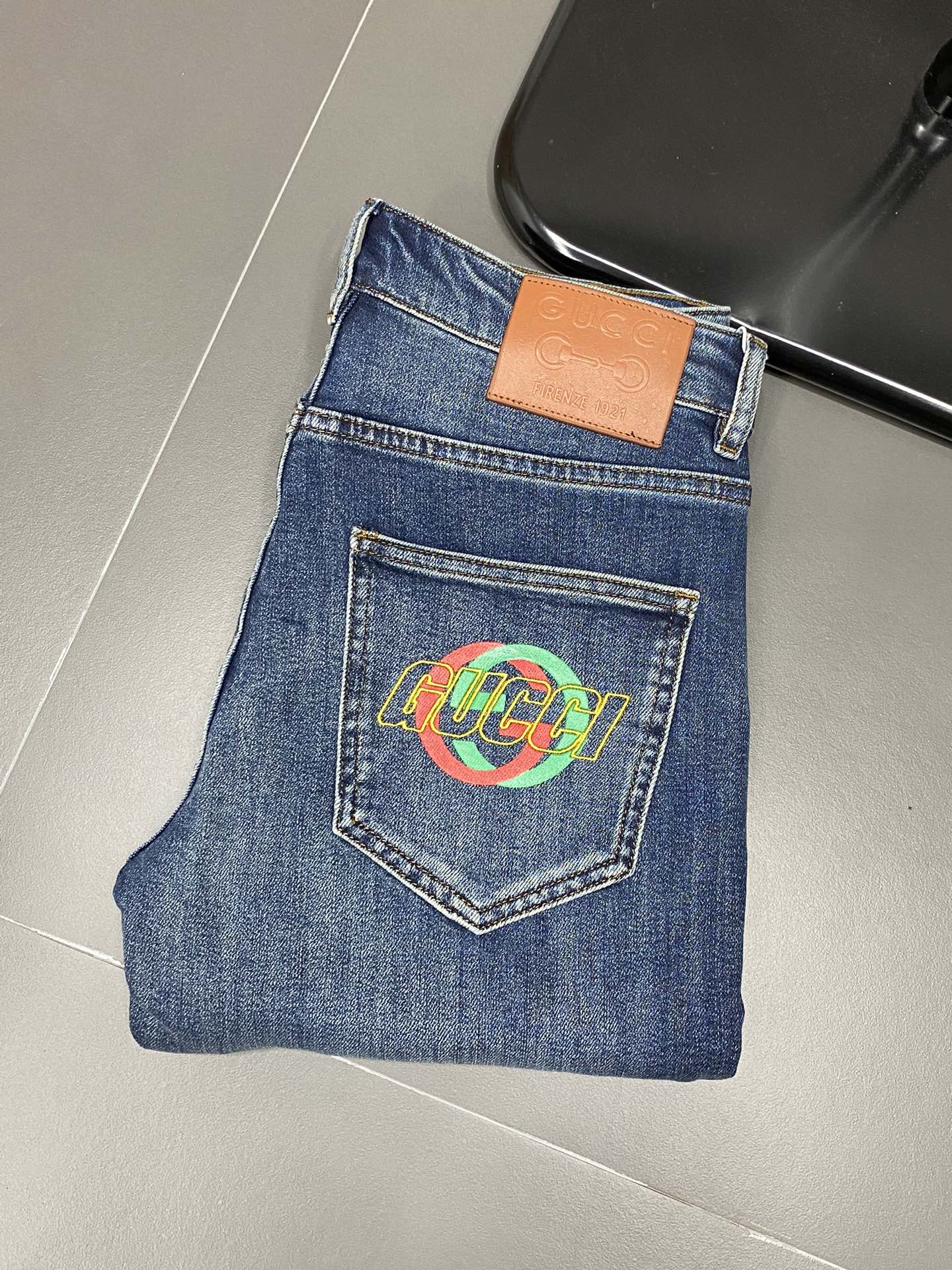 ¡Imagen [5]-P560 Gucci Gucci 💥 Exclusivo nuevos pantalones vaqueros versión de gama alta! ¡Contador de tela a medida Transpirable comodidad de alta detalles impecables elementos de marca concepto de diseño refleja la alta calidad se siente delicado y suave! ¡Presentación de sastrería casual en la forma del cuerpo es magnífico! 👍Yardage: 29-38-alta réplica de bolsos de mano