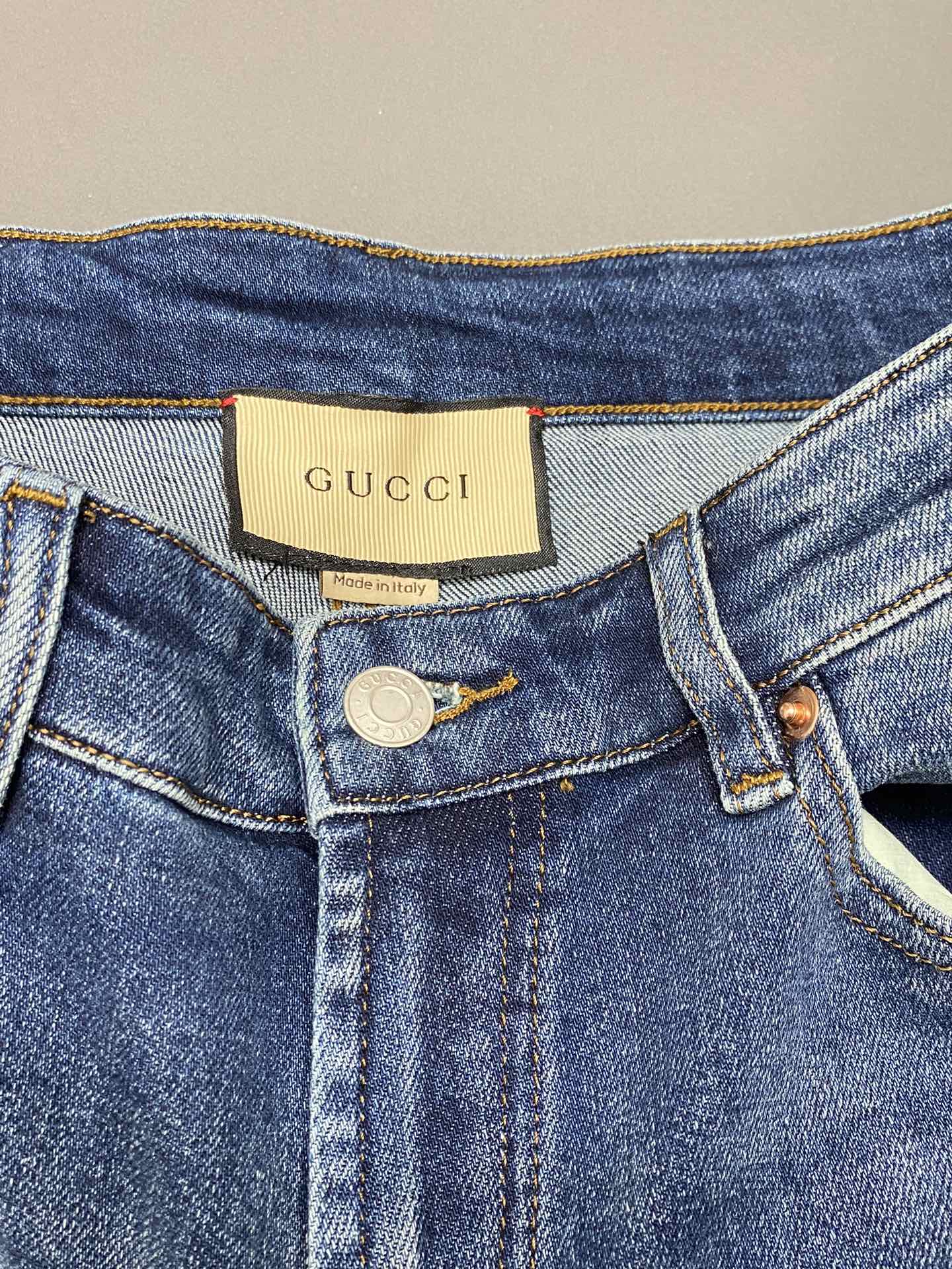 ¡Imagen [6]-P560 Gucci Gucci 💥 Exclusivo nuevos pantalones vaqueros versión de gama alta! ¡Contador de tela a medida Transpirable comodidad de alta detalles impecables elementos de marca concepto de diseño refleja la alta calidad se siente delicado y suave! ¡Presentación de sastrería casual en la forma del cuerpo es magnífico! 👍Yardage: 29-38-alta réplica de bolsos de mano