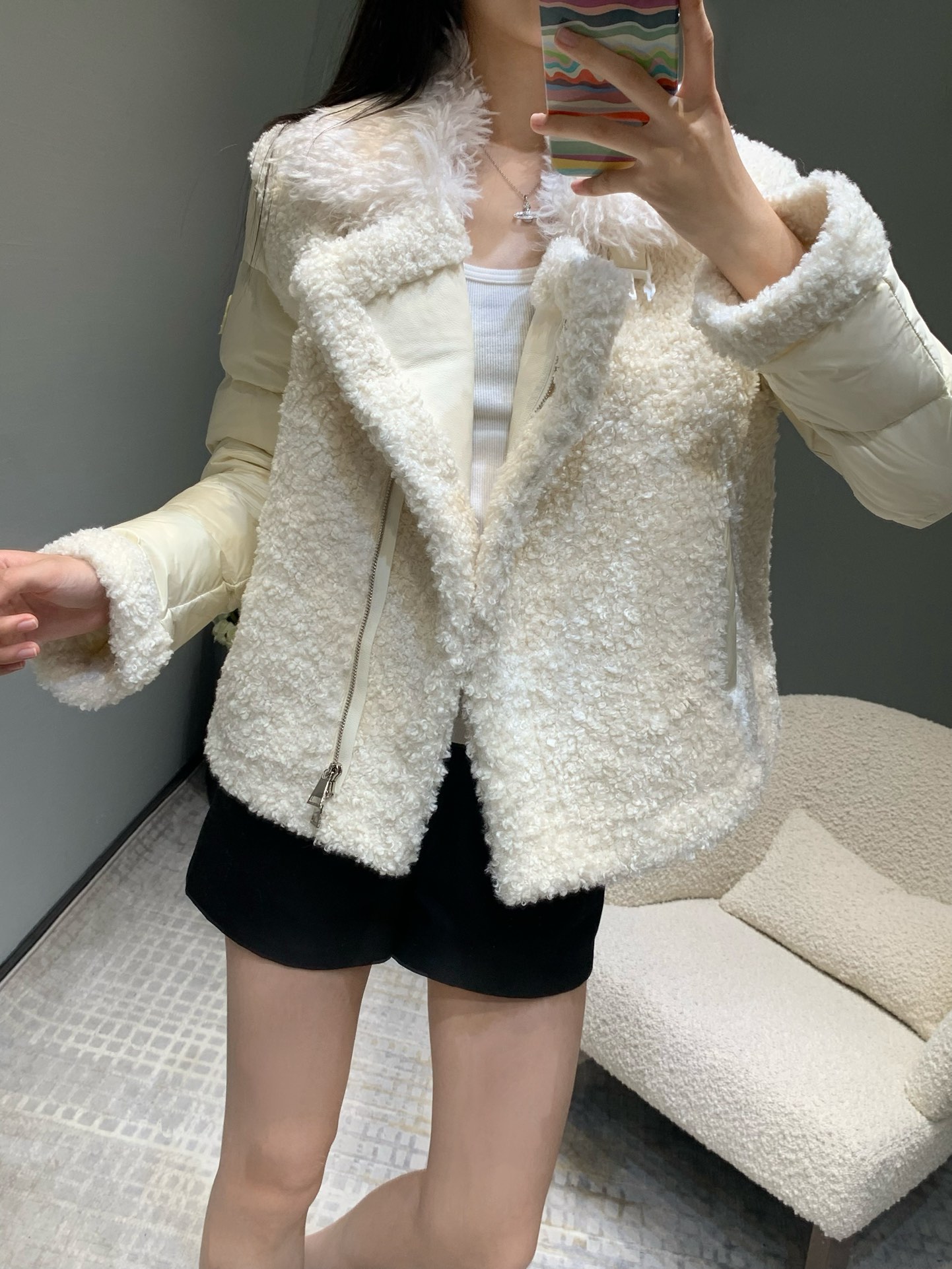 💰P1540 Moncler24F automne et hiver nouveau Teddy cercle laine biker doudoune丨Original personnalisé importé tissu doux et texture délicate est superbe ! Beau blouson de motard 🥯 version de la conception est trop avancé et beau la ! Respectueux de l'environnement fourrure Vieillissement style adolescent pas pointilleux version de décontracté avec super chic ! Matériel original en vente S/M/L