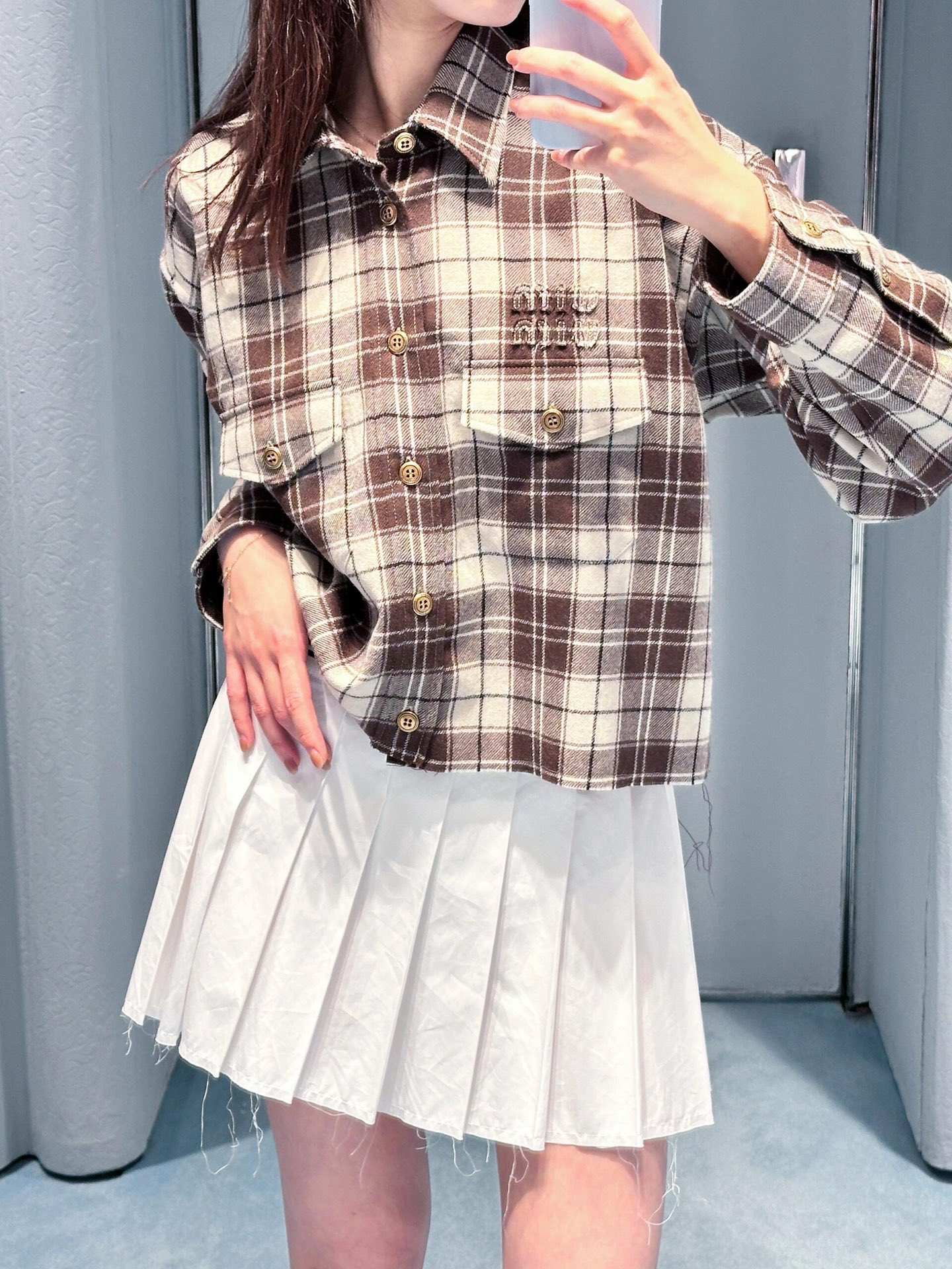 Picture [6]-💰P480 MiuMiu 24FW fall and winter new teenage style workwear pocket plaid shirt丨can be sweet or salt temperament age reduction single product! The pattern is versatile and not picky! Customized imported color woven wool plaid fabric! 360% pair of checkered tailoring process quality of workmanship to see the details of the spot on sale S/M/L-High-fashion bags!