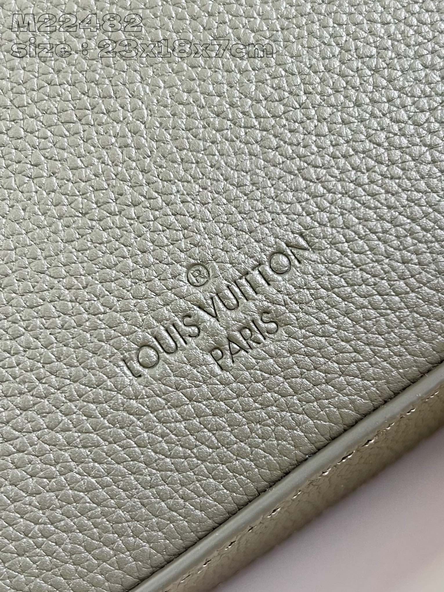 P1300 M22482 Grey Green M11626 This Fastline messenger bag in supple cowhide leather combines style and functionality with a snug fit to hold a cell phone, small wallet, notepad, and earphonesFront pocket for easy access to essentialsLouis Vuitton logoShoulder strap is detachable or adjustable for shoulder and crossbody optionsSize: 23.5x18x7cm (L x H x W)