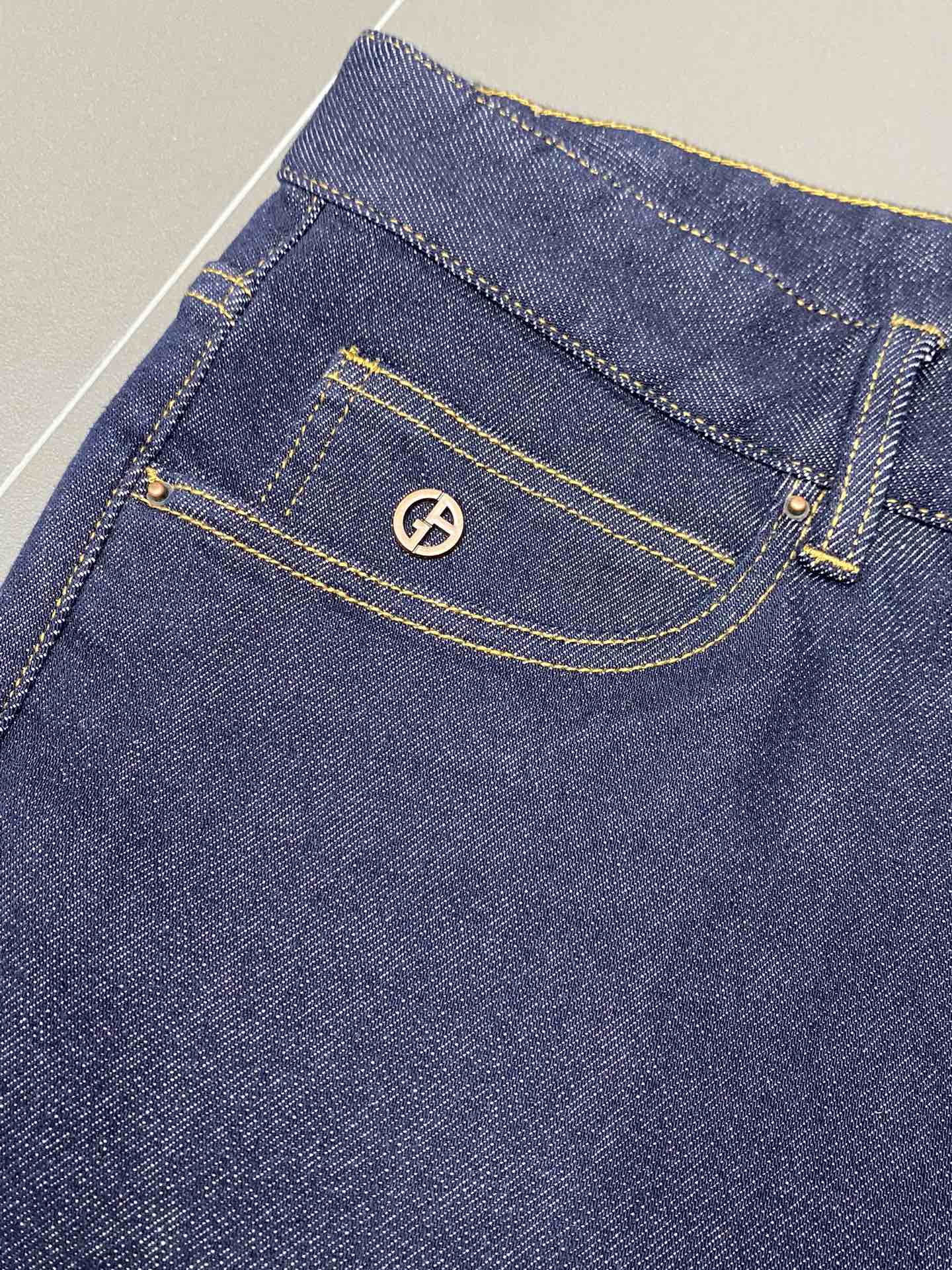 ¡P640 ARMANI Armani 💥 Exclusivo nuevos vaqueros casuales 👖 Versión de gama alta! ¡Contador de tela a medida Transpirable comodidad de alta detalles impecables elementos de marca concepto de diseño refleja la alta calidad se siente delicado y suave! ¡Presentar sastrería casual en la forma del cuerpo es magnífico! Yardage: 30-38