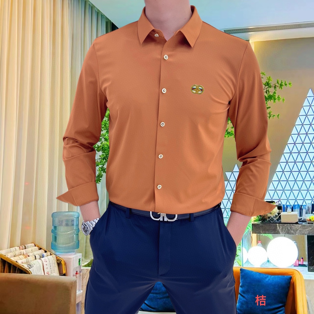 P440 Hermes Hermes 2024 Counter casual long sleeve shirt! The brand's latest elements logo heavy-duty design No trace of tailoring Imported 80-count ultra-high-count yarn cotton feel smooth and comfortable elastic good soft and delicate not easy to pilling! Extremely fashionable and durable to see the accent on the body is very handsome Comfortable and extremely stylish versatile models! Successful men must have! Size: M-4XL (178 140 pounds L Slim maximum 200 pounds)