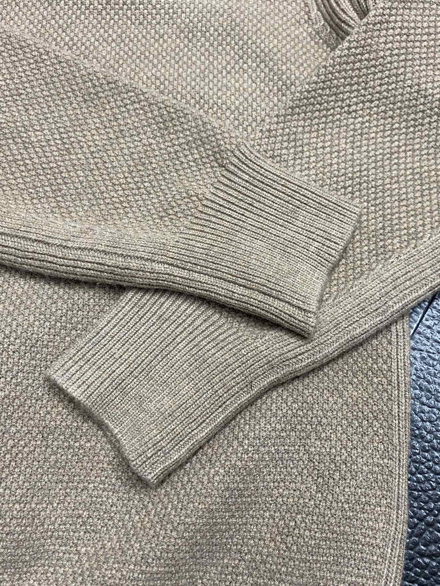 P720ZEGNA Ermenegildo Zegna 💥 exclusif nouveau pull décontracté en tricot à revers pour hommes haut de gamme personnalisé version haut de gamme de la mode polyvalente modèles explosifs ⚠️⚠️✨✨ tissus importés se sentent super doux et délicat porter agréable à la peau et confortable boutique haut de gamme OEM fine exécution sur le corps est très bon hommes must-have un seul produit complet trois étiquettes Taille M-2XL.