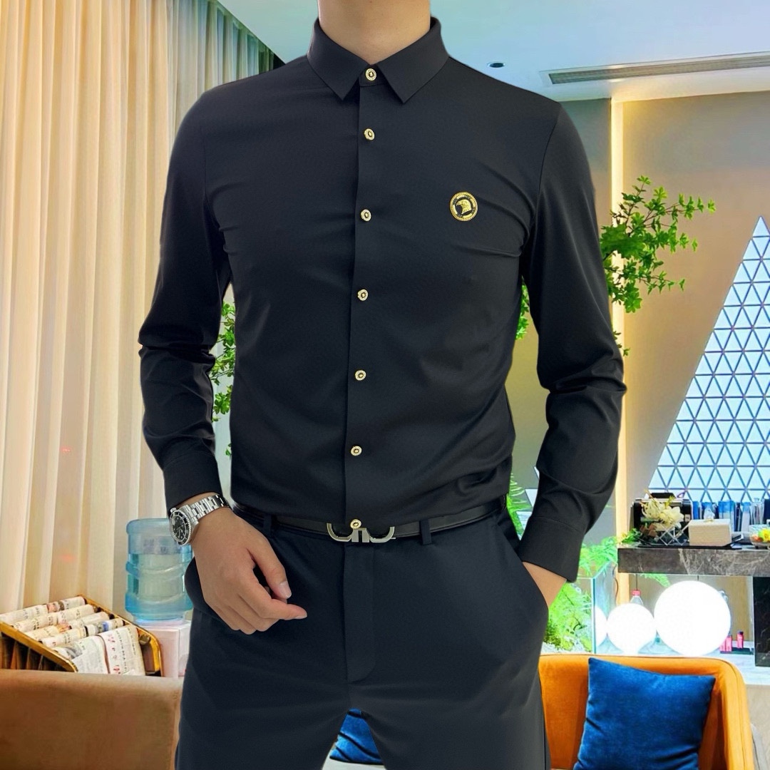 P440 Stefano Ri*ci Stef points 2024 Counter casual long-sleeve shirt! The brand's latest elements logo heavy-duty design No trace of tailoring Imported 80-count ultra-high-count cotton feel smooth and comfortable elasticity good soft and delicate not easy to pilling! Extremely fashionable and durable to see the accent on the body is very handsome Comfortable and extremely stylish versatile models! Successful men must have! Size: M-4XL (178 140 pounds L Slim maximum 200 pounds)