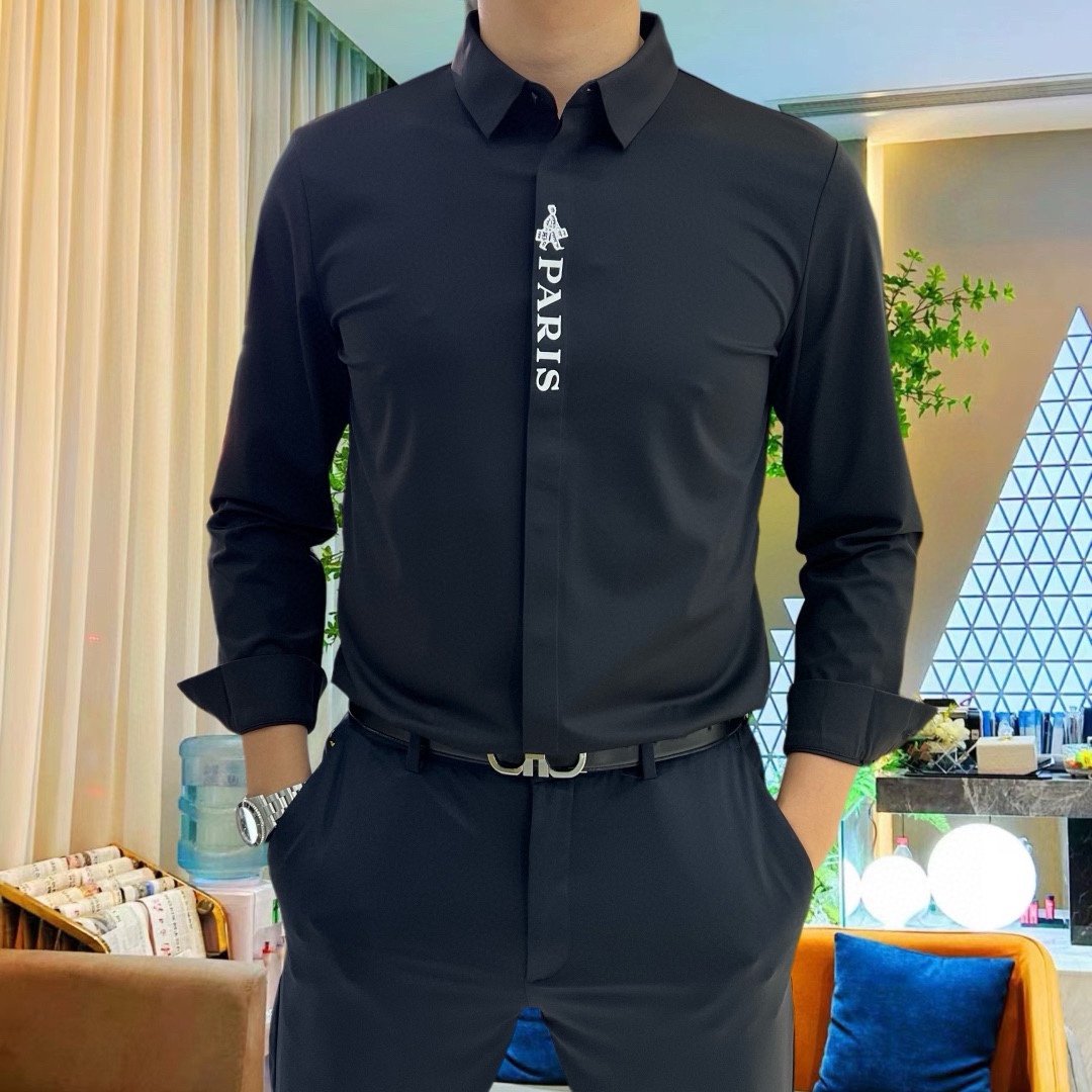 P440 Hermes Hermes 2024 Counter casual long sleeve shirt! The brand's latest elements logo heavy-duty design No trace of tailoring Imported 80-count ultra-high-count yarn cotton feel smooth and comfortable elastic good soft and delicate not easy to pilling! Extremely fashionable and durable to see the accent on the body is very handsome Comfortable and extremely stylish versatile models! Successful men must have! Size: M-4XL (178 140 pounds L Slim maximum 200 pounds)