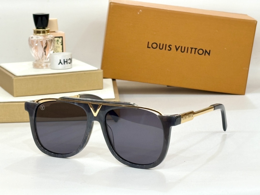 P245 Louis Vuitton Z0936ESIZE：57口16-145-sacos de alto formato