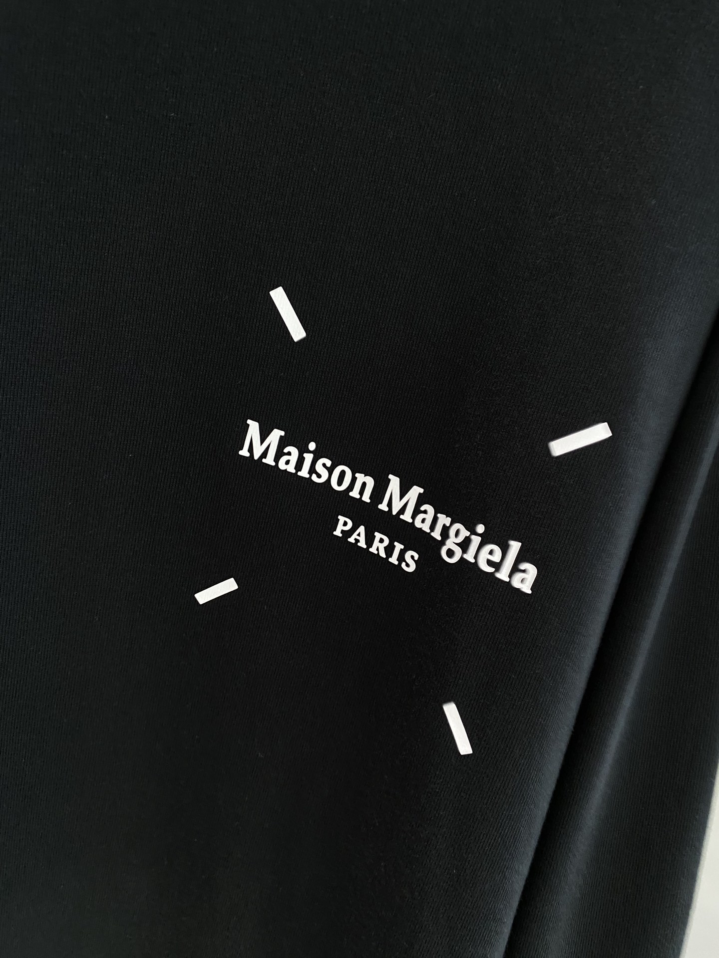 Imagem [4]-maison margiela2024 novo top de manga comprida bonito da moda estampado letras logotipo simples modelos versáteis tecido de algodão não só firme para manter a tendência da silhueta, mas também confortável de usar fio tecelagem mais delicada jardas S-XL 🅿️480-high-fashion bags