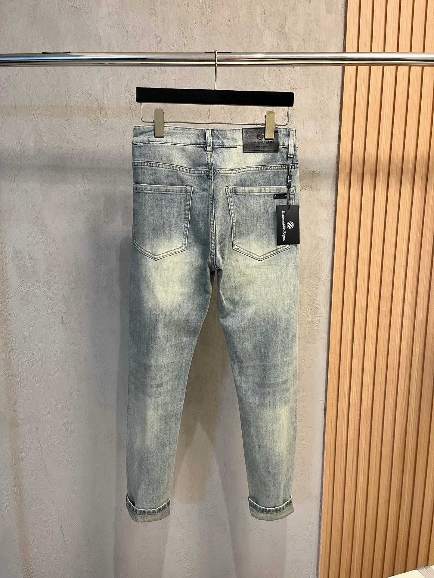 Foto [3]-P500 Zegna Jenia 2024ss otoño e invierno nueva tendencia de la moda al bies pantalones vaqueros de pierna pequeña a medida juego completo de hardware de marca nuevo diseño de la marca artesanía fina mano de obra detalles perfectos alta versión de la yarda: 29-38 (no 35.37)-bolsas de alta moda