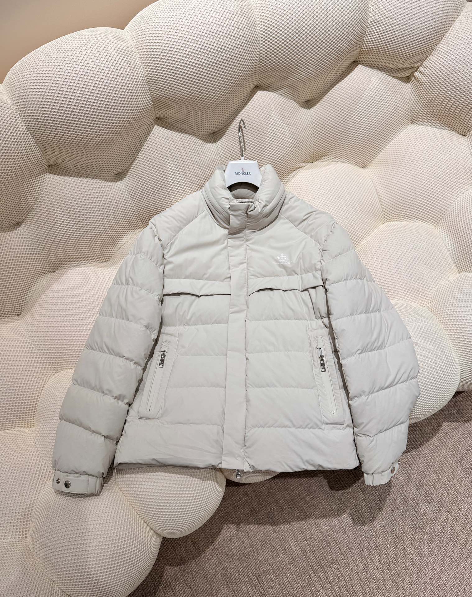 p1240 Moncler²⁰²⁴2024 down jacket versão alta do original ⌚️ em ⌚️SIZE: 48-56-high replica bags