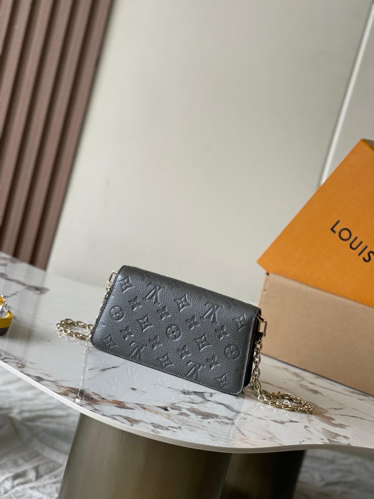 p2500 Wallet On Chain Metis Handbags Taking Grain Monogram Empreinte Leather Model: M12761 Silver Gray Material: Grade A All Steel Hardware Imported Original Fabrics Packaging: Full set of Original Duty Free M Bobberly Suit Size: 19*11*5.5C-High Faux Factory