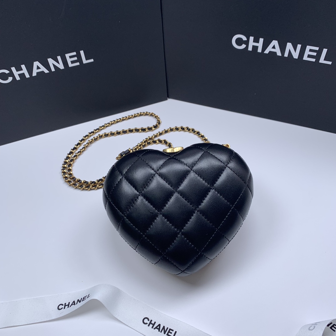 Chanel 23s primavera e verão amor saco de jantar comprar zp 14w + fk cobre completo fazer hardware antigo ➕ pele de cordeiro design meio oco é muito original e elegante verão com roupas itens must-have estilo côncavo absoluto filho absoluto ~ tamanho: 14 * 13 * 3cm-saco de imitação de altura