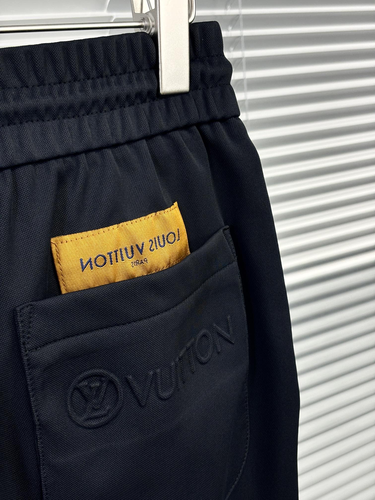 P580 M pantalones de moda de los hombres Muy buen efecto en el cuerpo Real de grandes pedidos Sólo el ajuste adecuado Slim fit muy buen efecto en el cuerpo puede ser un gran reflejo del físico esbelto masculino Esta moda en las celebridades de la moda aparecen altos Siga la tendencia de la moda para crear su propia masculinidad M-3XL