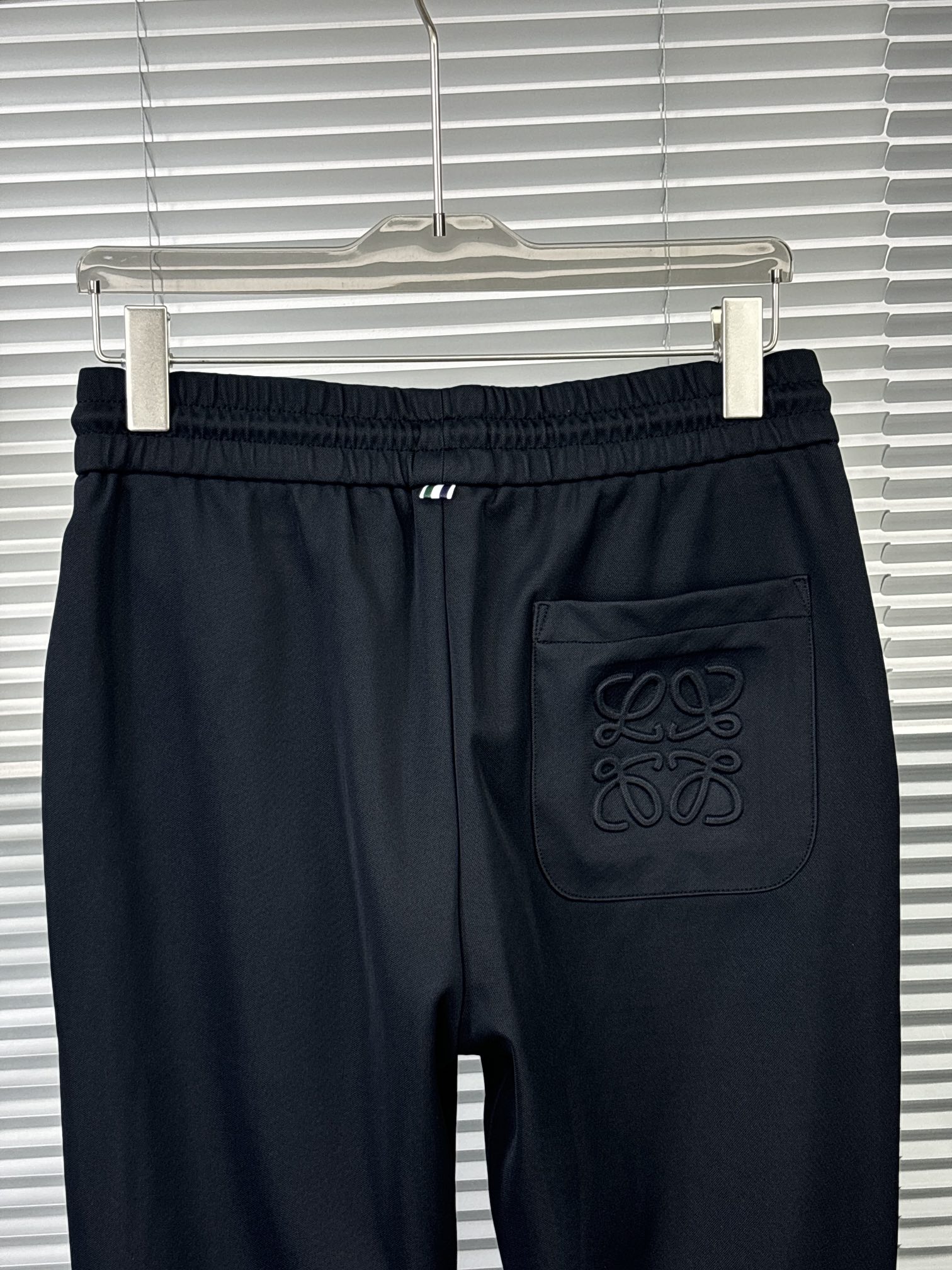 P580 pantalones casuales de los hombres encajan muy bien grandes pedidos reales sólo el ajuste delgado ajuste muy bueno puede ser un gran reflejo del físico esbelto masculino esta moda entre las estrellas de la moda de tiro alto Siga la tendencia de la moda para crear su propia masculinidad M-3XL