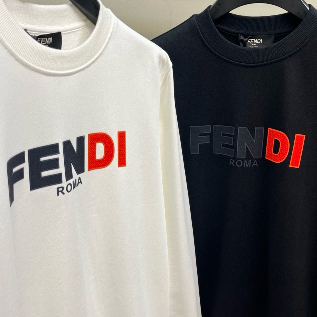 P520 FENDI FENDI إصدار FENDI عالي الإصدار مصدر مستقر فترة بيع طويلة فترة بيع طويلة أسلوب عمل بسيط وأنيق بضائع من القنوات التجارية القديمة، تفوز باستمرار بجودة ممتازة مستقرة، مناسبة لجميع الحشود 2024 خريف وشتاء 2024 سويت شيرت رياضي رجالي بأكمام طويلة مزين بشعار العلامة التجارية الكلاسيكية بتطريز حروف حروف العلامة التجارية! 100% خامة قطنية 100% ليست بسيطة أبدًا. استخدام الأقمشة القطنية الإيطالية المستوردة، المظهر عادي ولكن هناك الكثير لتتعلمه. ملمسها رقيق وناعم للغاية وأنيق وصارم ودقيق. يمكن فهم الفرق الحقيقي بين القطن العام واليدين... يسلط الضوء على عكس العديد من العلامات التجارية، فقط بسيطة وسخية دون أن تفقد موضة شعار الحروف المتناسق الأنيق والممتع من الناحية الجمالية للغاية الاعتراف مرتفع للغاية مثل الحديد القديم يمكن أن يكون ضروريًا للبدء! المقاس: S-XL مرجع البيانات: رمز S: رمز S: الصدر 106 سم - عرض الكتف 45 سم - طول الملابس 68 سم - طول الكم 66 سم - رمز M: الصدر 110 سم - عرض الكتف 46 سم - طول الملابس 69 سم - طول الكم 67 سم - رمز LL: الصدر 114 سم - عرض الكتف 47 سم - طول الملابس 70 سم - طول الكم 68 سم - رمز XL: الصدر 118 سم - عرض الكتف 48 سم - طول الملابس 71 سم طول الأكمام 69 سم- طول الأكمام 69 سم- طول الأكمام 69 سم- طول الأكمام 69 سم- طول الأكمام 69 سم- طول الأكمام 68 سم