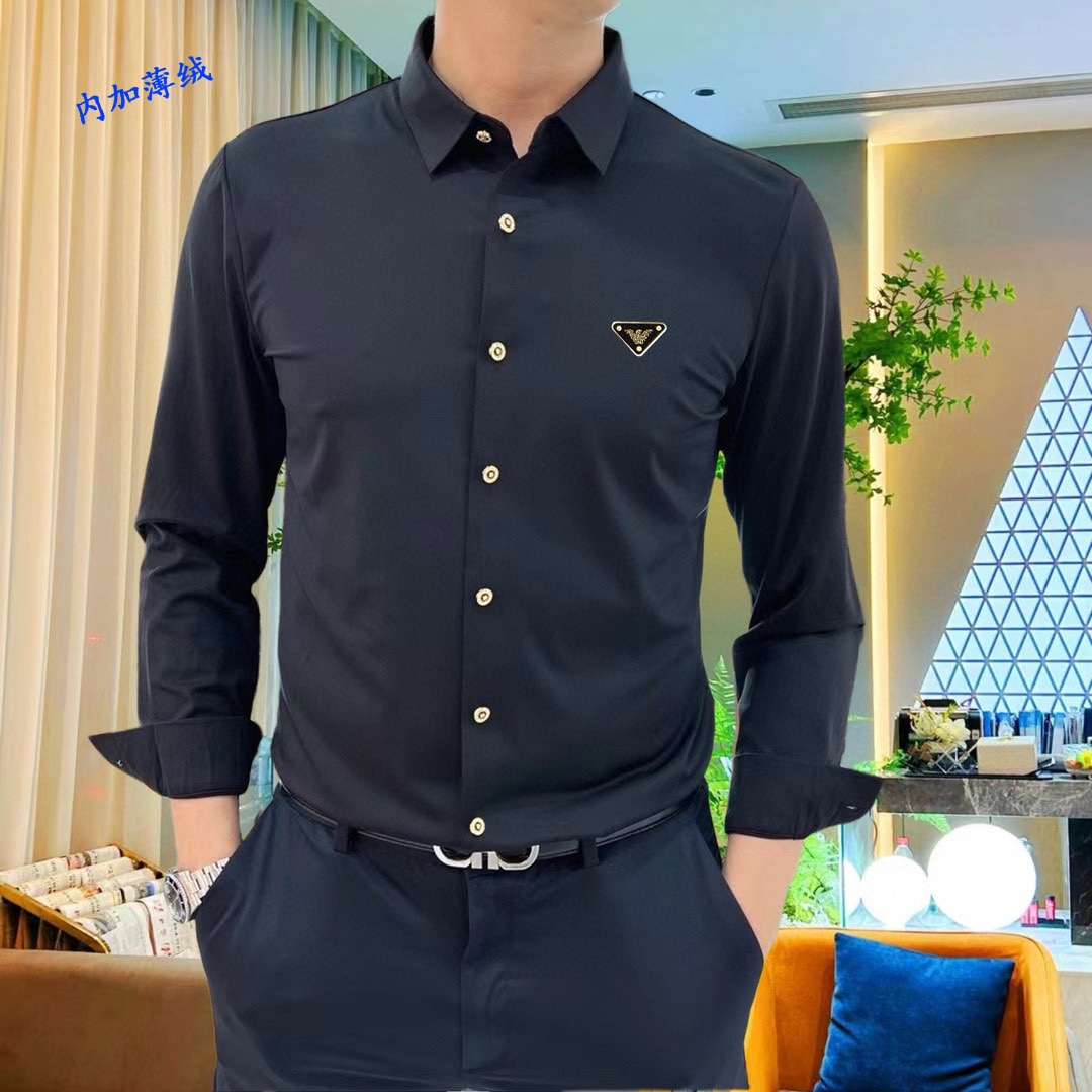 P460 Burberry Burberry 2024 outono e inverno novo balcão camisa casual de manga comprida camisa acolchoada no interior mais camisa acolchoada de veludo fino! Os elementos mais recentes da marca, logótipo de design robusto Sem vestígios de alfaiataria Algodão importado de 80 fios de contagem ultra-elevada, sensação suave e confortável, elasticidade boa, macia e delicada, não é fácil de empilhar! Extremamente na moda e durável para ver o sotaque no corpo é muito bonito Confortável modelos versáteis com estilo final! Os homens de sucesso não podem faltar! Tamanho: M-4XL (178 140 kg L Slim máximo 200 kg)