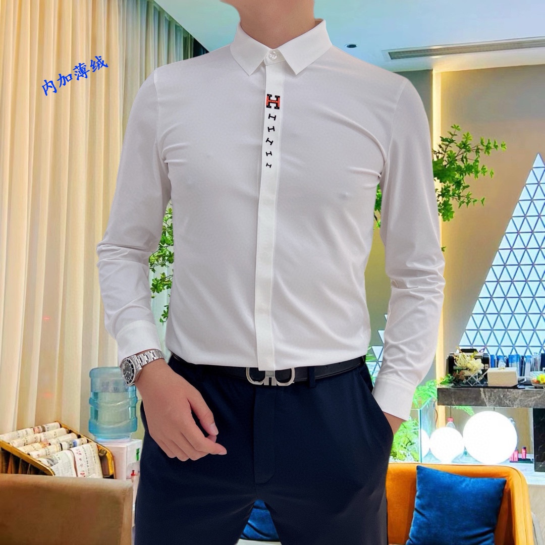 P460 Hermes Hermes 2024 fall and winter new counter casual long-sleeved shirt inside plus thin velvet padded shirt! The brand's latest elements logo heavy-duty design No trace of tailoring Imported 80-count ultra-high-count yarn cotton feel smooth and comfortable elastic good soft and delicate not easy to pilling! Extremely fashionable and durable to see the accent on the body is very handsome Comfortable ultimate stylish versatile models! Successful men must have! Size: M-4XL (178 140 pounds L Slim maximum 200 pounds)