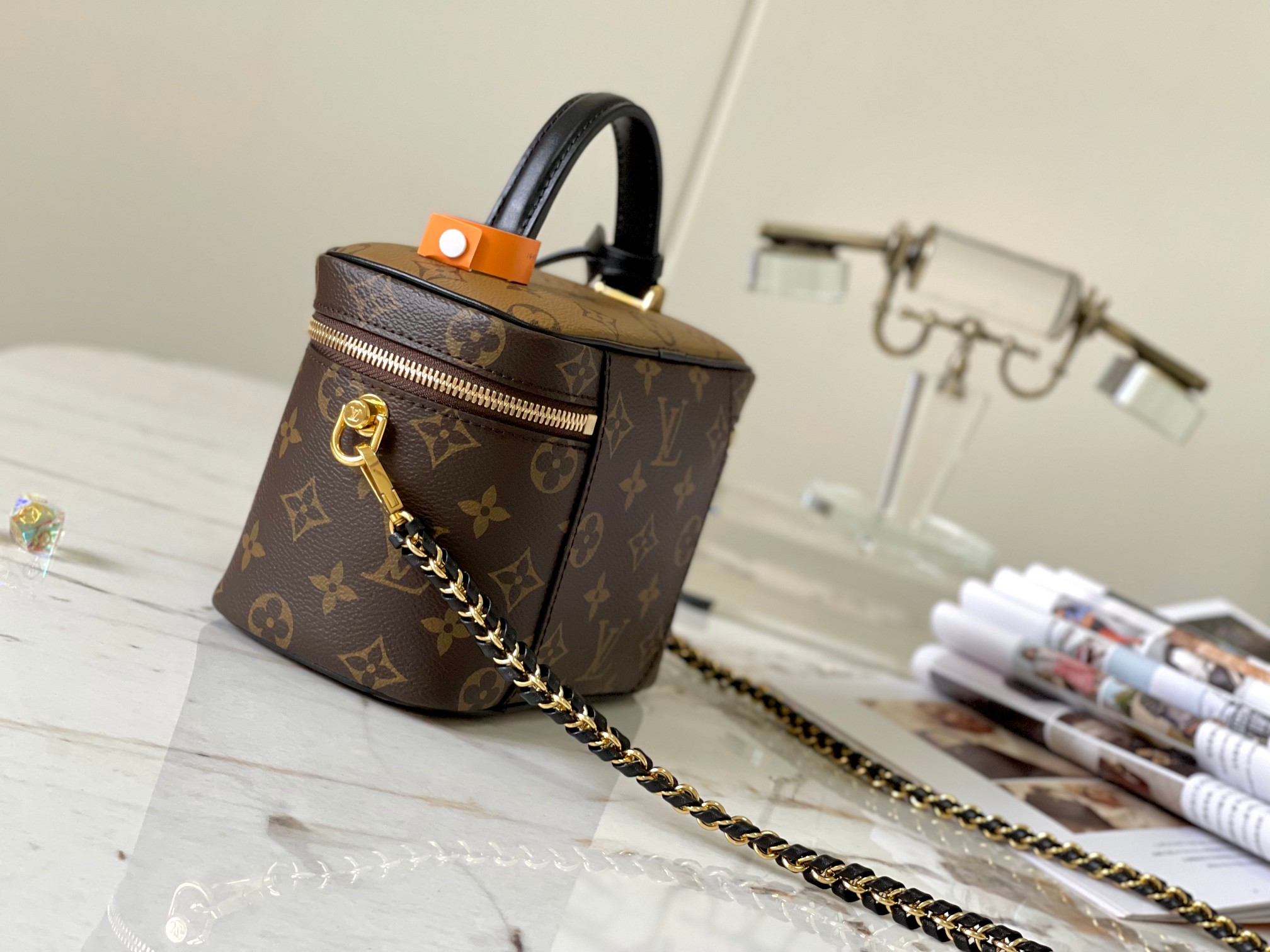 P1600VANITY Small Handbag Model: M45165 Material: A grade all-steel hardware imported original fabrics Packing: a full set of original duty-free M Bobberly package Size: 19 x 13 x 11 cm-High Faux Factory