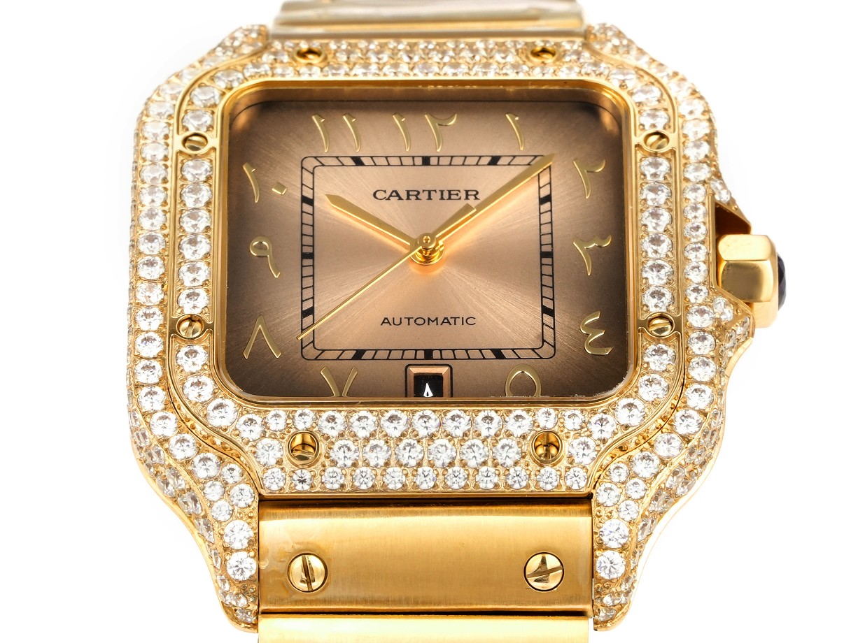 Cuero Acero 3900 Cinta 4100THB Nuevo Cartier Santos Oriente Medio Cinta modelo completo de diamantesOriginal moldeado 🔥🔥🔥🔥🔥🔥🔥🔥🔥🔥🔥🔥🔥🔥 2024 Nuevo Cartier Santos1⃣️The caja es un auténtico molde abierto que lleva la mejor caja de material 316L importado. ¡El movimiento es un exclusivo movimiento ultrafino importado con tiempo de funcionamiento estable y cero reacondicionamiento 🍐🎼!¡2⃣️ dial genuino molde abierto fuera de la esfera!¡3⃣️Watch aguja aguja azul de cocción artesanal suiza lo más parecido a la auténtica aguja azul de cocción!4⃣️Glass suizo aumentar la transparencia de la película blanca / anti-cuerdas / anti-manos líneas! AF artesanal procesamiento no deja huellas!5⃣️Strap con sistema ergonómico de extracción SmartLinkUn par de correas de Viton perfectamente intercambiables con las originales y de primera calidad feel❤️Strap se pueden atar tres vecesCinturón de acero universalCinta de cinturónEl tamaño de 6⃣️Men 39,8 mm x 47,5 mm es el más parecido al original.7⃣️ corona multi-corte puntiagudo zafiro 1:1 moldeado realmente se puede intercambiar con los accesorios originales equipados con una tarjeta. ¡Dos invenciones "SmartLink" dispositivo de ajuste del brazalete y "QuickSwitch" dispositivo de cambio rápido de la correa! Diámetro de la caja: 39,8 mm Grosor: 9,08 mm