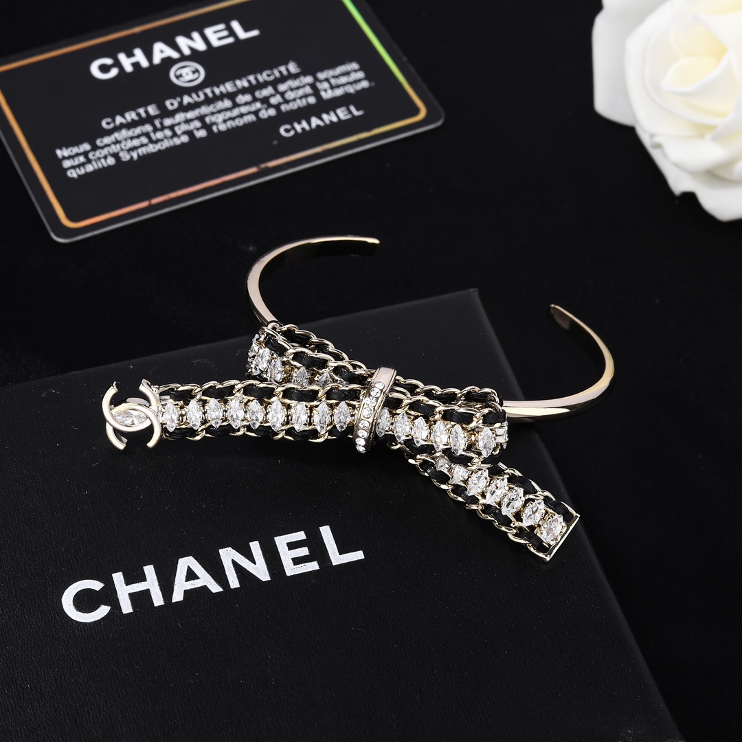 Picture [6]-P130 Chanel Chanel Double C bracelet ✨ Every detail of the workmanship is very fine The design is very beautiful This section is really super beautiful super fairy Exquisite Miss must-high imitation bags