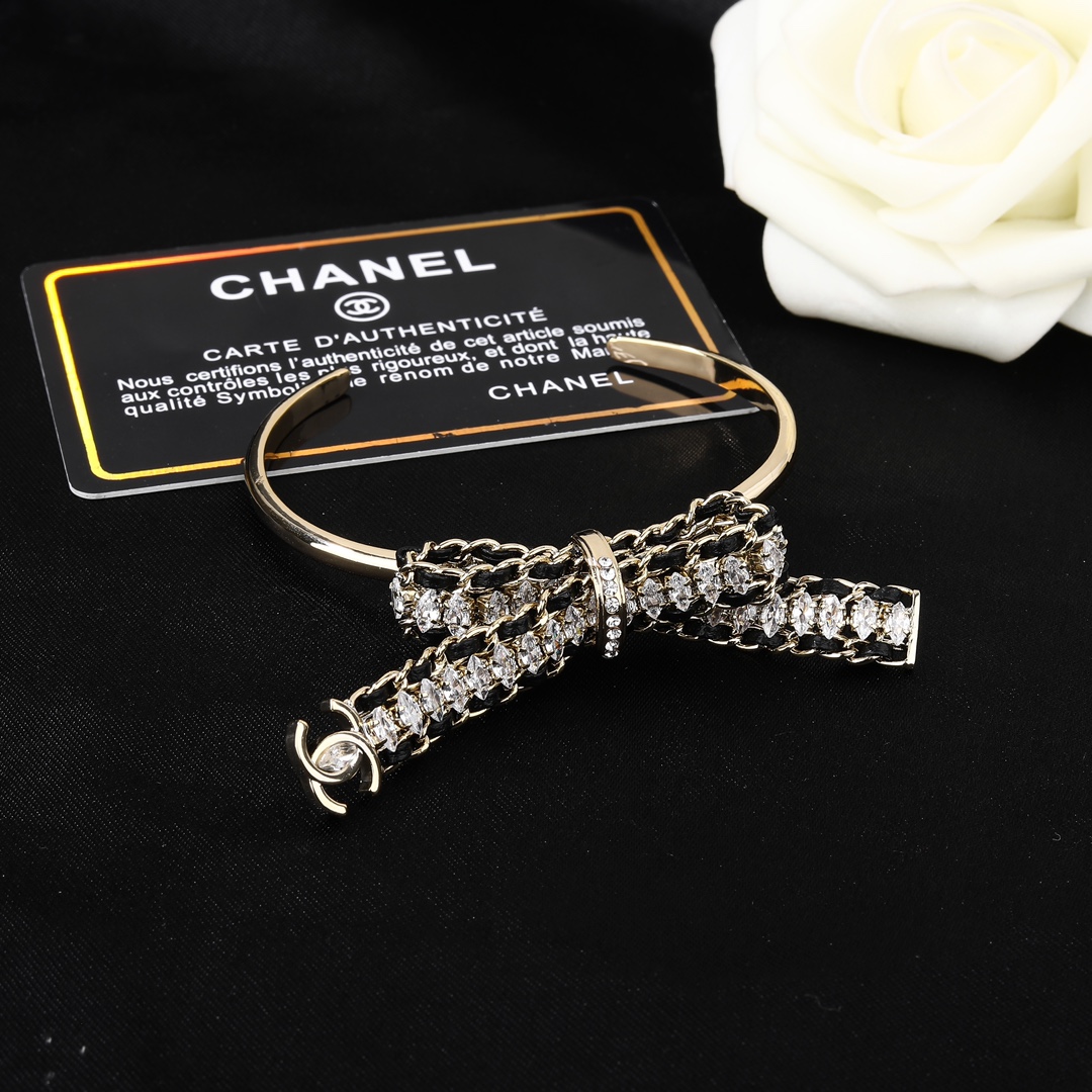 Image [3]-P130 Chanel Chanel Double C Bracelet ✨ Chaque détail de la fabrication est très fine Cette conception est très belle Cette section est vraiment super belle super fée Exquisite Miss must-high sacs d'imitation.