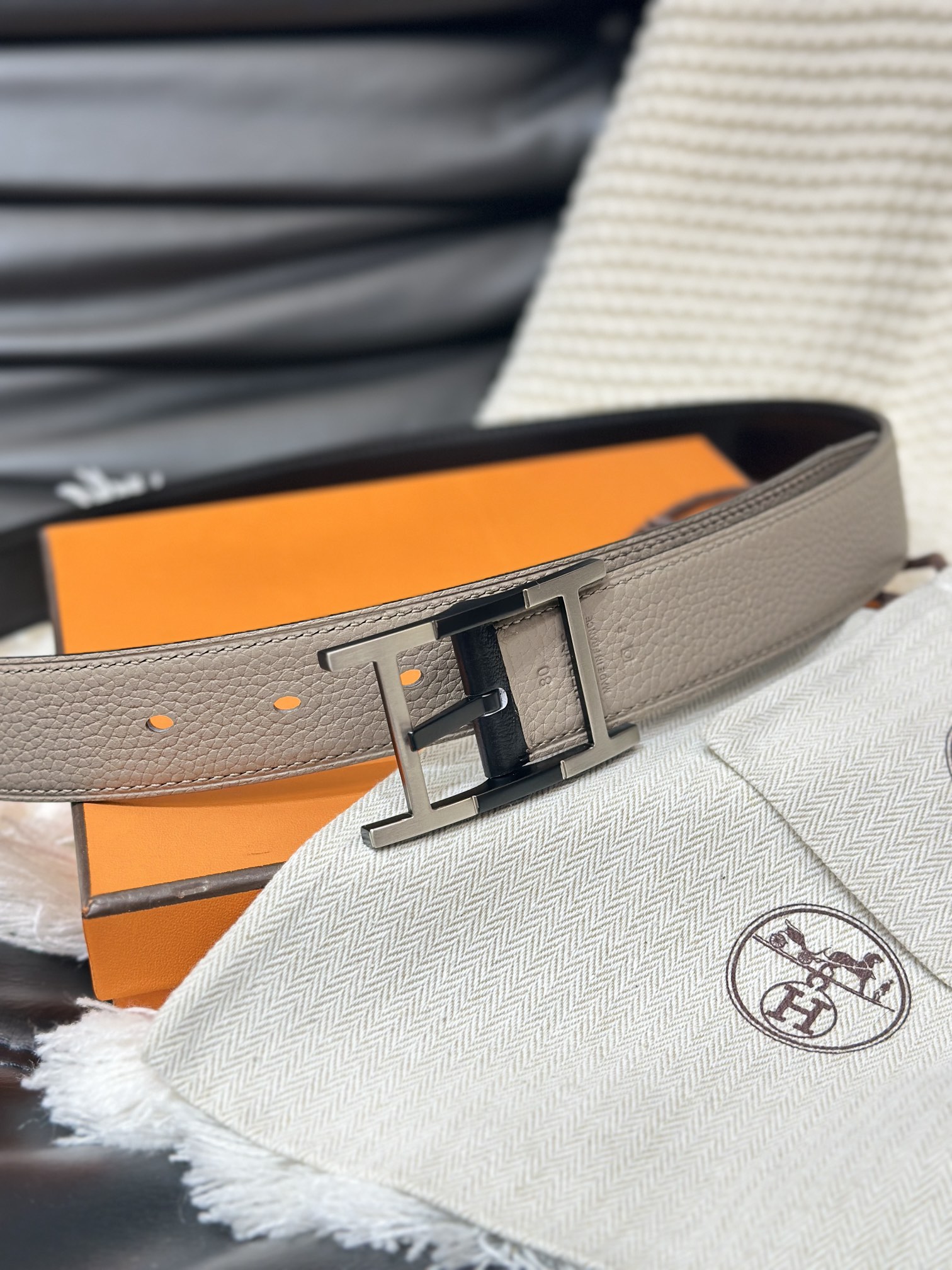 写真[2]-HERMES- NEO TANDEM 32 REVERSIBLE BELT 32MM WIDE リバーシブル インポート オリジナルレザー-ハイフェイクバッグ