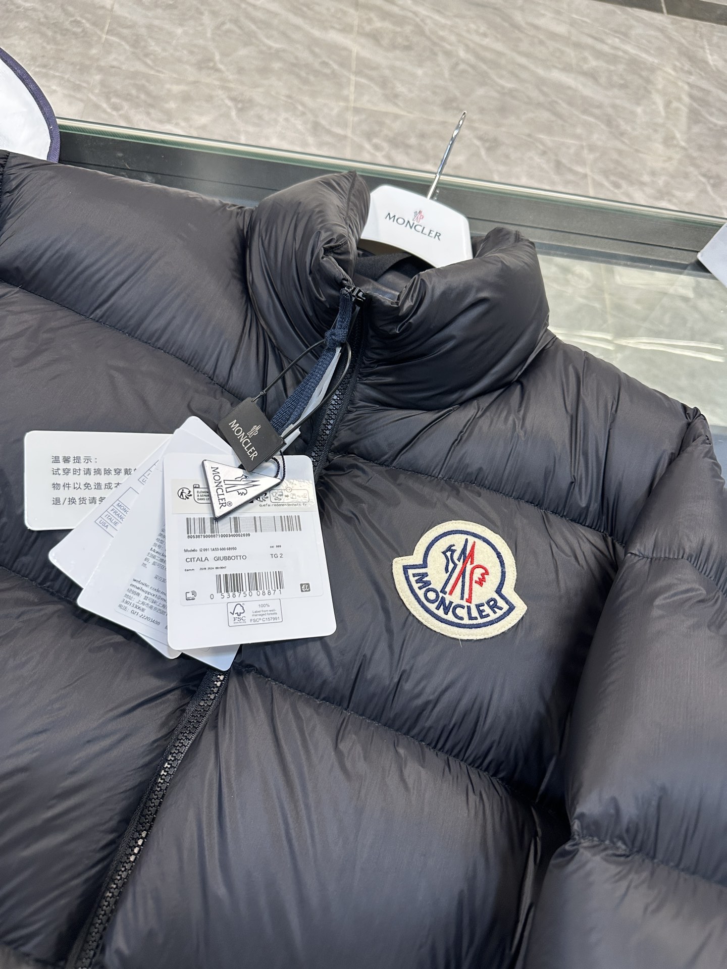 Foto [4]-P1260 Moncler Citala corto abajo chaqueta chaqueta. Más fotos-Bolsos de alta costura