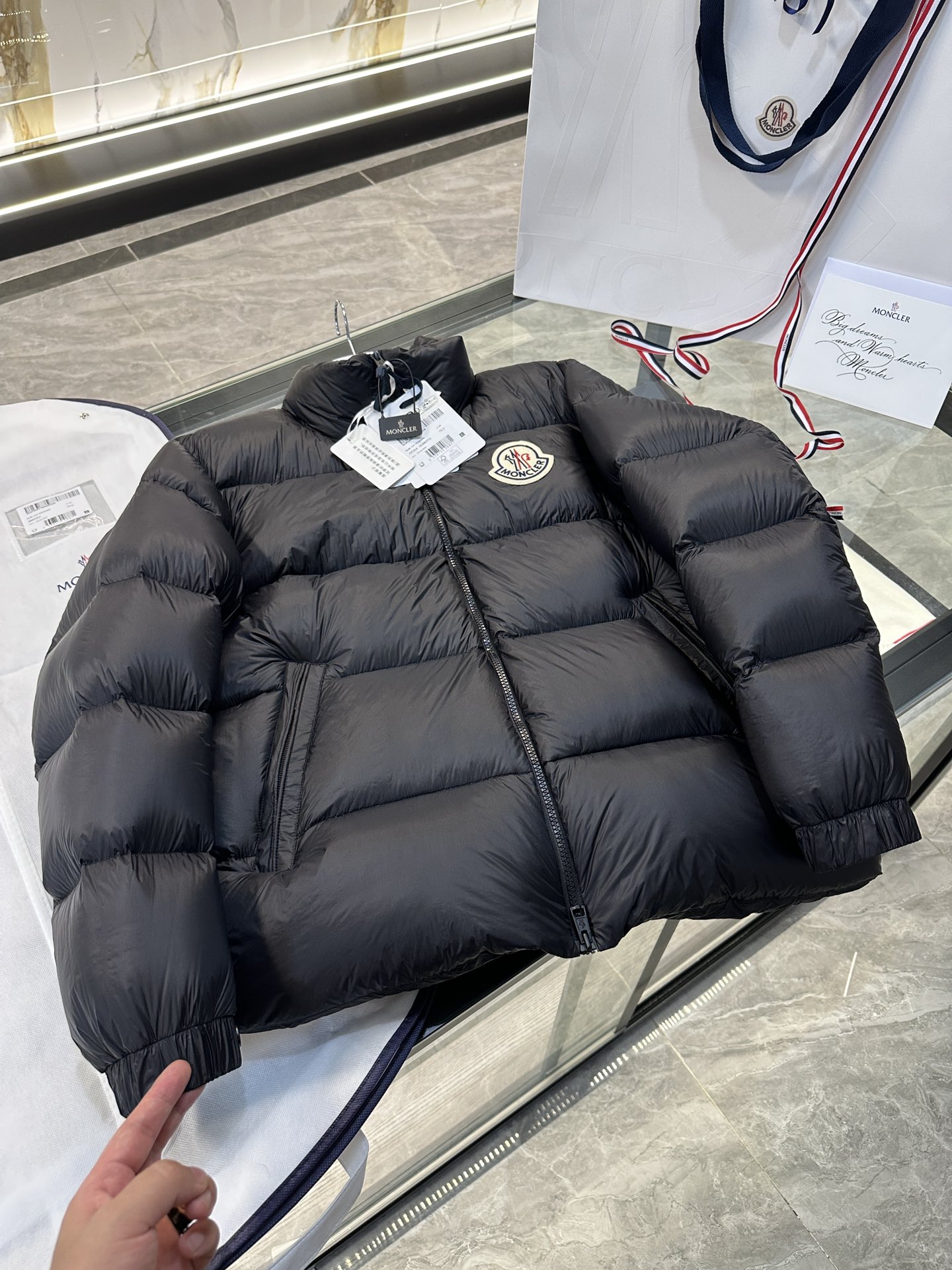 P1260 Moncler Citala chaqueta corta de plumas. Más fotos-Alta réplica de bolsos