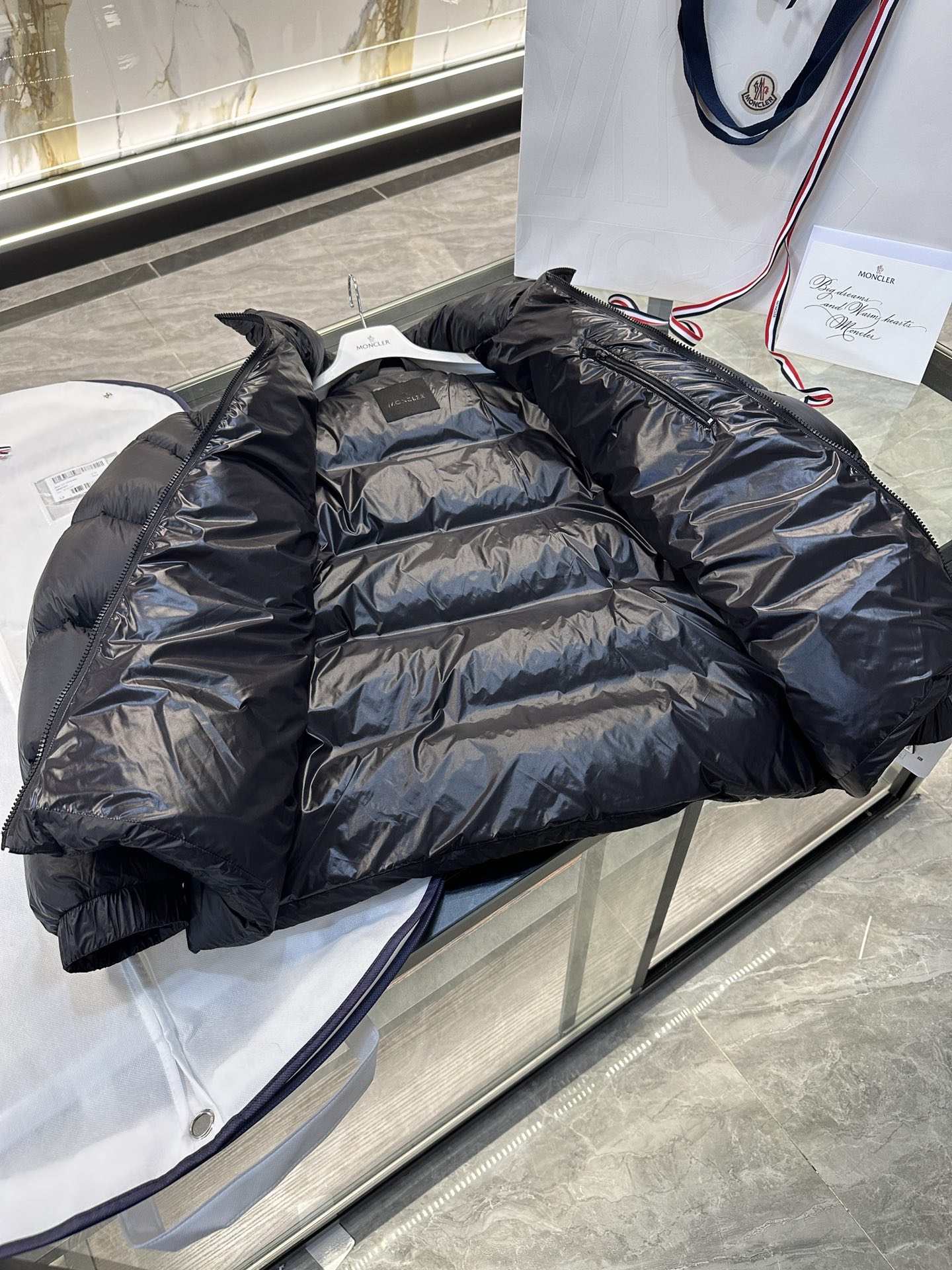 Foto [7]-P1260 Moncler Citala corto abajo chaqueta chaqueta. Más fotos-Bolsos de alta costura