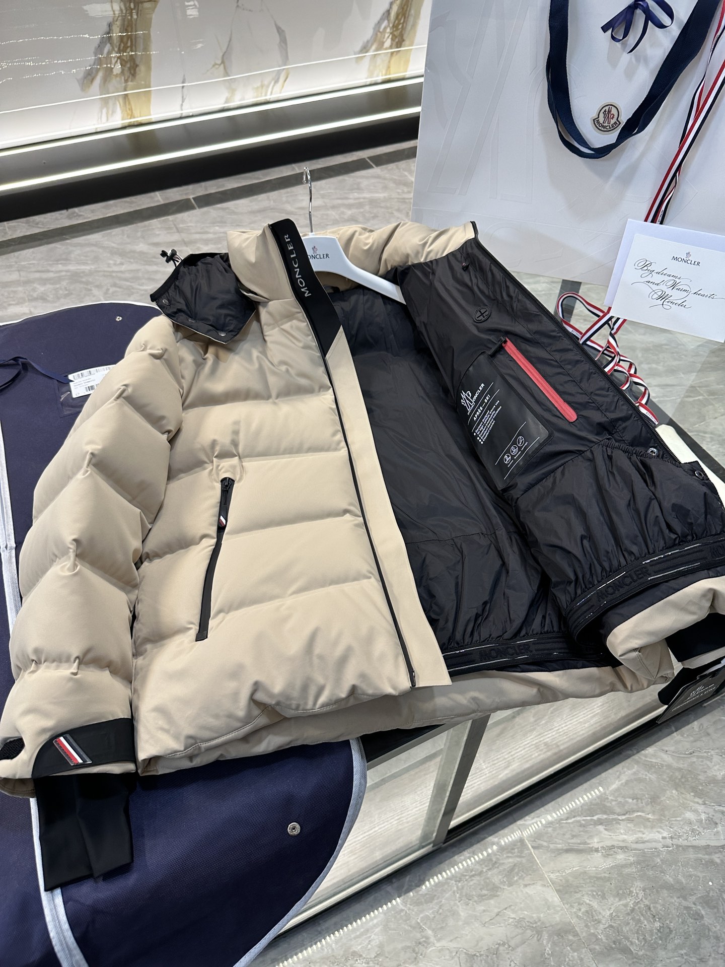 图片[5]-P1520  Moncler Montgetech高端男士短款羽绒夹克外套.更多细节实拍-高仿包包