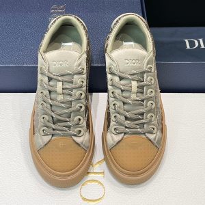 DR co-branded stone island B33 thick bottom casual shoes! Código de casal design de cabeça redonda de moda para dar aos pés muito espaço para proteger seus pés de sapatos de ferimentos superior usando convidado Dior velho tecido de flores olho brilhante atraente limpo e afiado versão desgaste ajuste pés mostrar sapatos temperamento simples e generoso cada detalhe da pintura é muito fino padrão de impressão requintado inteligente rico efeito visual original destaca a textura! Medidas: 35-39 (40 por medida) 40-44 (45 por medida) P820-Sacos altos