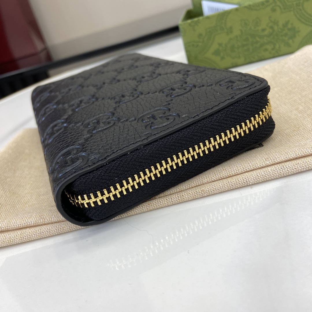 p480 GUCCI Emblem Series Ultra Soft Lick Colour Embossed/Full Leather Wallet Modelo: 821803 Tamanho: 19 (C) x 10 (L) x 2,5 cm (Espessura) Cor: Preto Full Leather/Italian Creation-High-imitation Factory