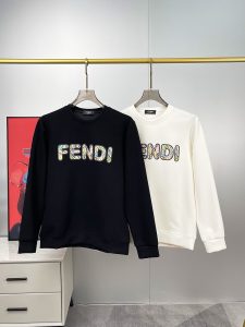 P480 FENDI Fendi Maximum 6XL wear 240 pounds 2024 fall and winter GW sync sweater t-shirt! Excellent on its own as a base layer for fall/winter! Continue the classic! Full quality order models! Chest heavy Craft logo design high-end custom air layer long-staple cotton fabric from the shape to the design of the era of the new wave of feeling regardless of the shape or design enough details! Neckline slightly fit neck good shape good fabric! High-density cotton material on the body comfortable skin warm and stylish! Yardage: M-6XL (178 140 pounds L maximum 240 pounds)