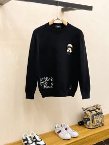 ¡P560 💰 FENJIA 24ss otoño e invierno nuevo fendi etiqueta de cuero + dobladillo fendi monograma jersey exclusivamente para los bienes despiadados importados tecnología original de lana de estambre! ¡Fino tejido de punto de un color de mezcla de tejido de punto pura tecnología hecha a mano presenta Grado extremadamente alto destaca la ropa gusto y el lujo Artesanía exquisita! Personalizada hilo artesanía original en el cuerpo guapo a reventar Tamaño: S-XL