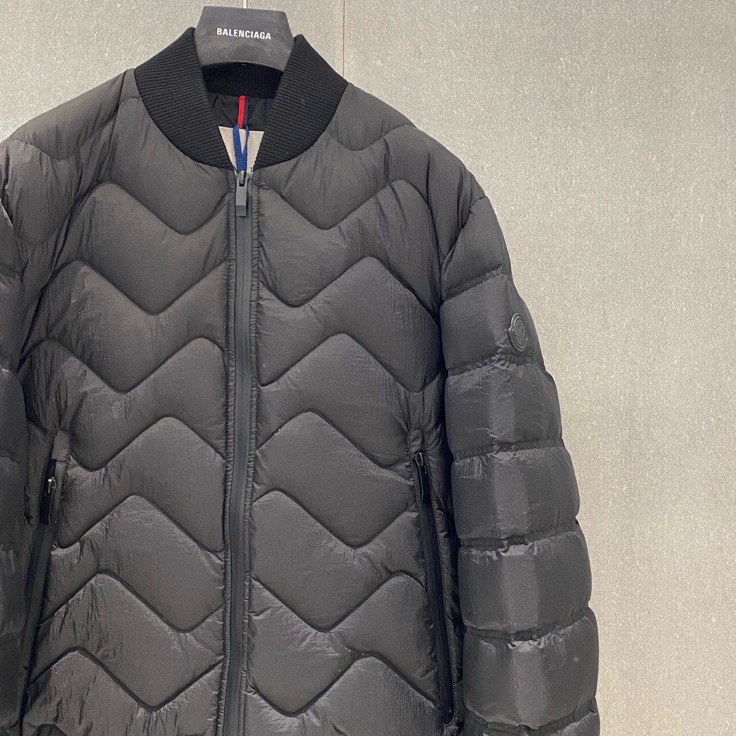 P1260 Moncler Moncler 224 Otoño e Invierno nuevo 💥 Misty Negro Serie 🏴 Standing Collar Negro Etiqueta Abajo Chaqueta 🔥 Hardware personalizado Detallado a la versión del yardaje: 1.2.3.4.5-bolsas de alta costura