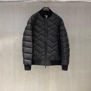 P1260モンクレールMoncler 224秋と冬の新作💥ミスティブラックシリーズ🏴スタンディングカラーブラックレーベルダウンジャケット🏴ヤードのバージョンに詳細なカスタムハードウェア：1.2.3.4.5-ハイファッションバッグ