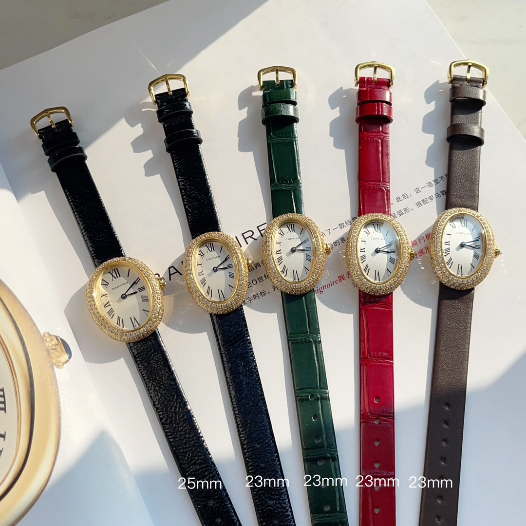 图片[9]-Baignoire De Cartier
Width 23mm length 31mm

卡地亚浴缸Baignoire1920系列进口瑞士石英机芯316L精钢表壳表扣淬火钢蓝指针拱形水晶镜面漆面钻石纹 意大利小牛皮表带表壳尺寸：
宽度23mm 长度31mm-高仿包包