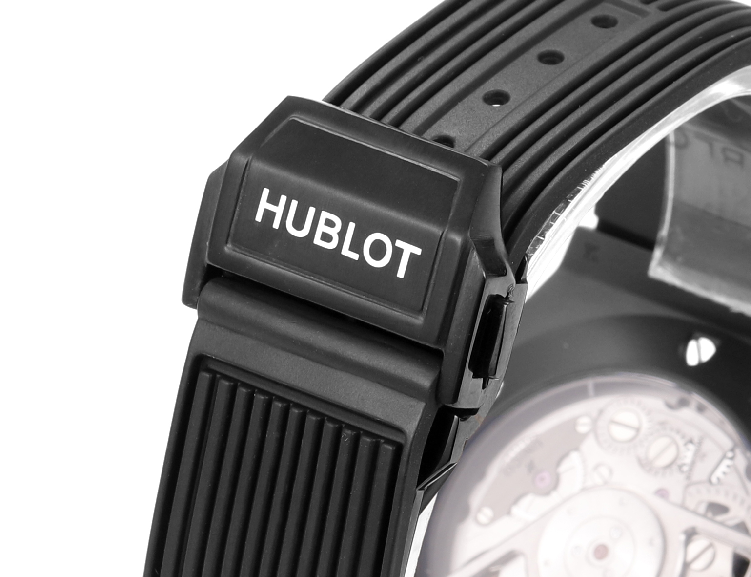 La P4600 en céramique colorée HUBLOT Hublot Hublot BIG BANG Unico Coloured Ceramic Une percée sans précédent dans l'artisanat de la céramique Quatre années de recherche et de développement ont permis de rompre avec le matériau céramique traditionnel, la nouvelle céramique colorée, qui est forgée à l'aide d'une technique sophistiquée combinant haute pression et chaleur sans qu'il soit nécessaire de cuire les pigments, ce nouveau matériau céramique se caractérise par sa haute densité et n'a jamais été utilisé dans l'industrie jusqu'à présent. Après quatre années de recherche et de développement, l'entreprise n'a pas ménagé ses efforts dans l'exploration du matériau et progresse sur la voie. Niveau du plafond Bienvenue à la dégustation du joueur !!!!