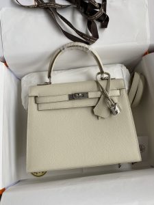 Hermes  Kelly 25cm Epsom皮 奶昔白 银扣-高仿包包