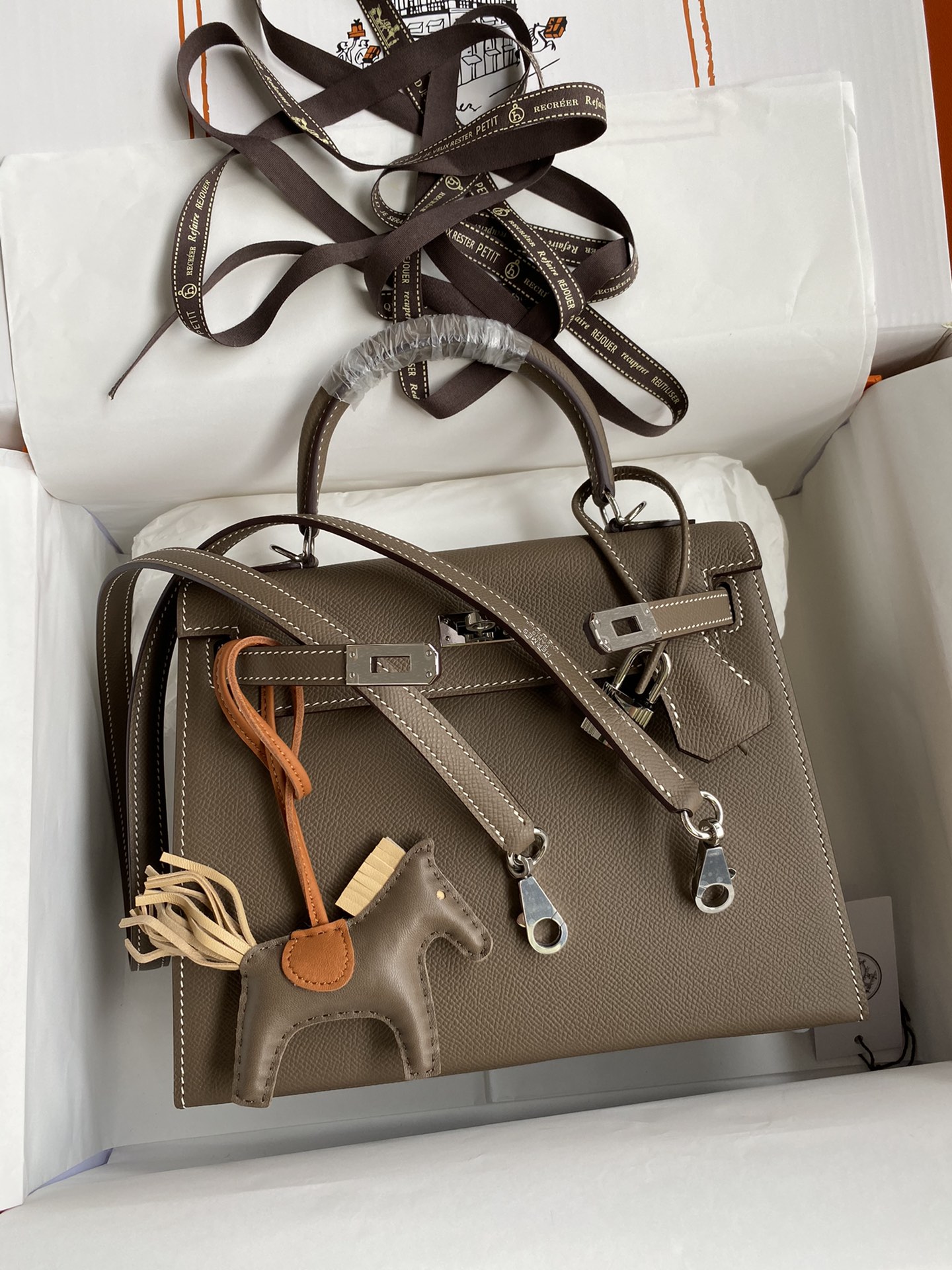 Image [9]-Hermes Kelly 25cm Epsom Leather Elephant Gray 🐘 Silver Buckle-High Fake Bags