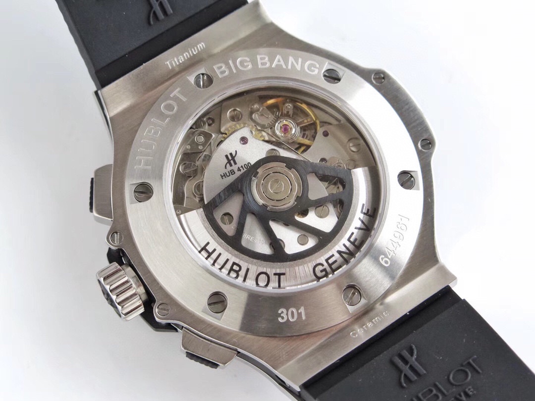 P3400 HB Recién actualizado hublot hublot HENBURG BIG BANG Colección 301.PB.131.RX 🎮 Edición Asequible 4100 Doble División Cristal de zafiro 44mm Original moldeado abierto Más fuerte sub 4100 Movimiento Cronógrafo Multifuncional Sincronizado con el original todas las funciones del movimiento Reserva de marcha: 42 hrs Frecuencia de oscilación 28800 ¡🎮 juego Original cierre desplegable, correa de caucho importado 100 metros de profundidad impermeable Super pantalla luminosa círculo cuadrado de diamantes círculo redondo de diamantes de cerámica 圏 lleno de diamantes cáscara como usted elija Simple y competente de bajo perfil de lujo elegante pero no llamativo fresco y duradero desgaste cómodo y caja del reloj se reflejan entre sí para dar a la gente un hermoso disfrute 🎮 tres Jie exquisita recomendada relojes mecánicos para hombre SJ para que usted cree cuidadosamente! Super imagen física real de disparo