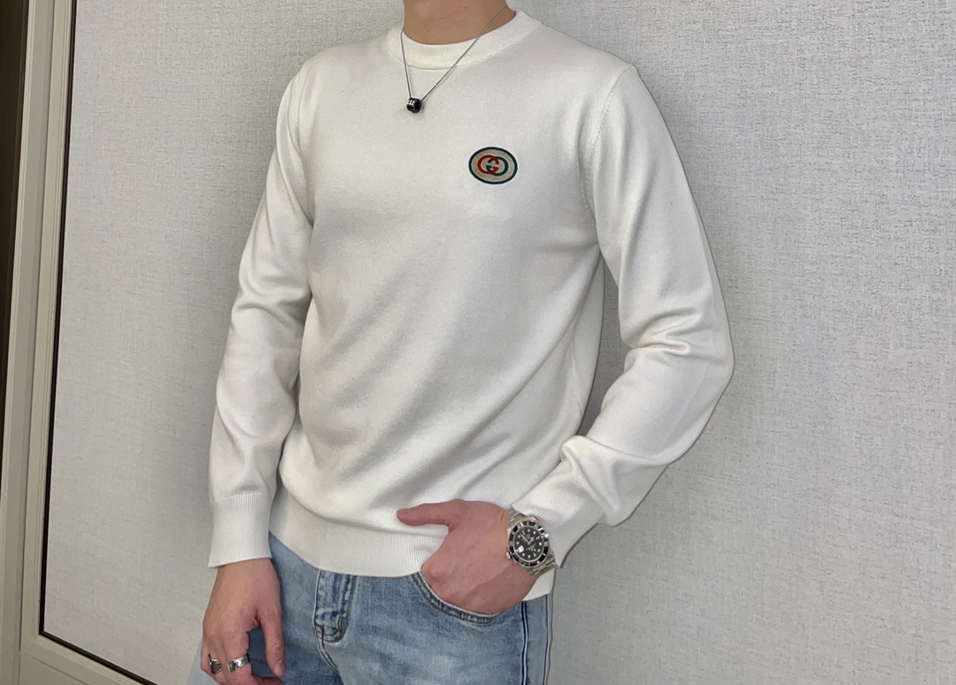 Imagem [1]-P420H 2024AW outono e inverno Nova Moda Chic Ribbed Crew Neck Single Wear Bottoming Modelos essenciais usando malha de lã misturada de manga comprida jumper simples e elegante temperamento nobre bordado design de logotipo de crachá Sem muita complexidade do processo para brincar com a fusão de design e materiais Estilo europeu simples com tecidos de malha de lã importados outono e inverno bottoming arma mágica! 🐼 Tamanho M-3XL Pick up M Busto 48 Largura do ombro 41,5 Comprimento 65 Comprimento da manga 60L Busto 50,5 Largura do ombro 43 Comprimento 67,5 Comprimento da manga 61,5XL Busto 53 Largura do ombro 44,5 Comprimento 70 Comprimento da manga 632XL Busto 55,5 Largura do ombro 46 Comprimento 72,5 Comprimento da manga 64,53XL Busto 58 Largura do ombro 47,5 Comprimento 75 Comprimento da manga 66 -Fábrica de falsificações de alta qualidade