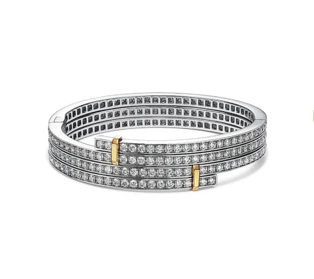 P780A1098 👄 high-end sterling silver T home 23C four rows of diamonds two-color bracelet atmospheric hundred match does not fade and allergic to the feel of the awesome full 30g silver body S925 sterling silver material plating thick gold fashionable fashionable models Trendy single color plating Sterling Silver Bracelet - high imitation bags