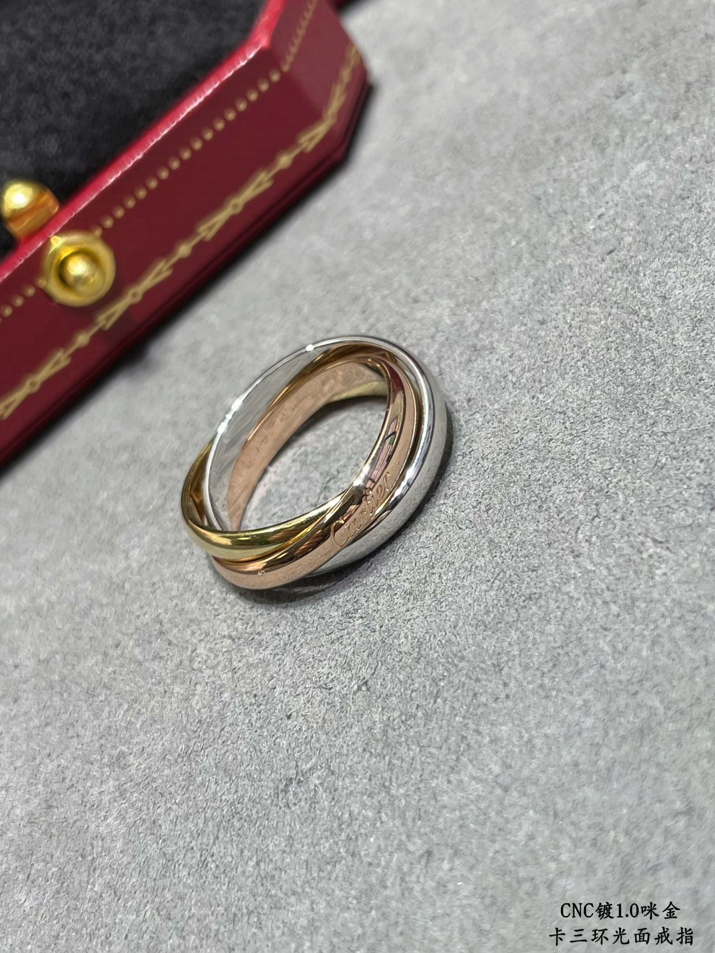 画像[4]-p240Vゴールド素材カルティエダイヤモンドなし3リング💍サイズ678手動で👍インレイを包含リングシンメトリーの美学の完璧な解釈 エレガントで寛大なリングブラケット 滑らかなリングアーム 高い着け心地 手もアイテムにフックアップすることは容易ではありません入れていません！|にできるようにあなたがそれをすることができます本当に出くわすことあなたは、実際には私たち約束、誰でも素早くこの人これらの一見正確にどのように{}人のことを忘れることができます！-ハイレプリカバッグ