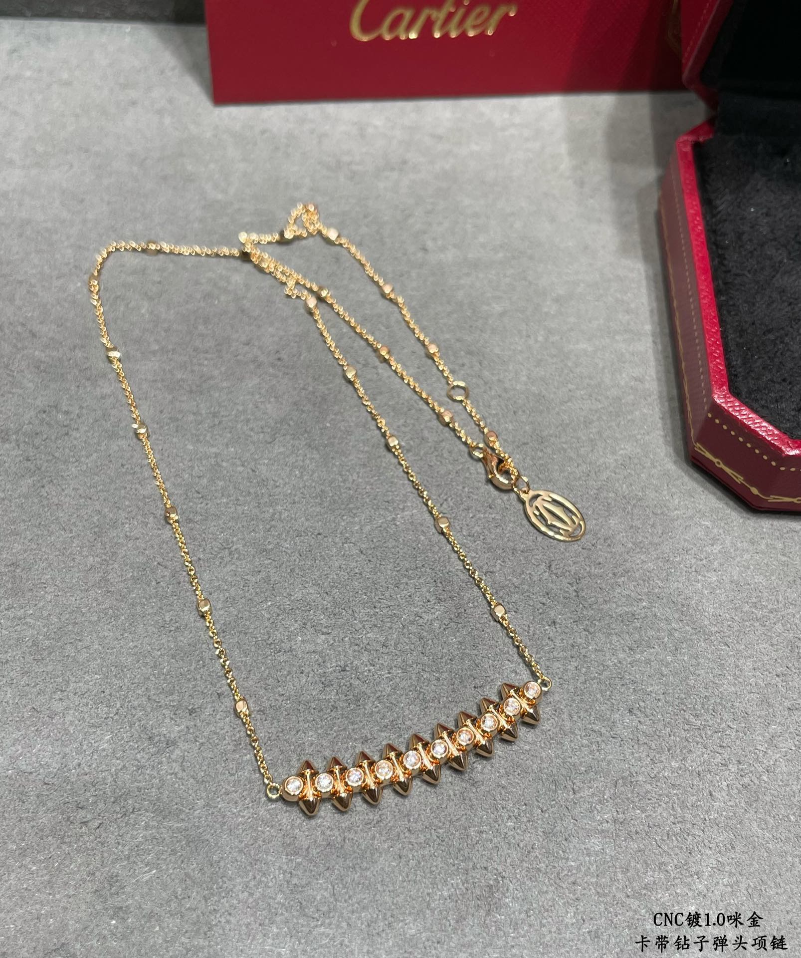 p270V gold plated imitation gold Cartier CNC bullet necklace with diamonds 💋💄 the two sides of the small studs can be free to swing very personalized a timeless classic in recent years is very hot High-end micro-setting material The same craftsmanship, not the same price real gold texture