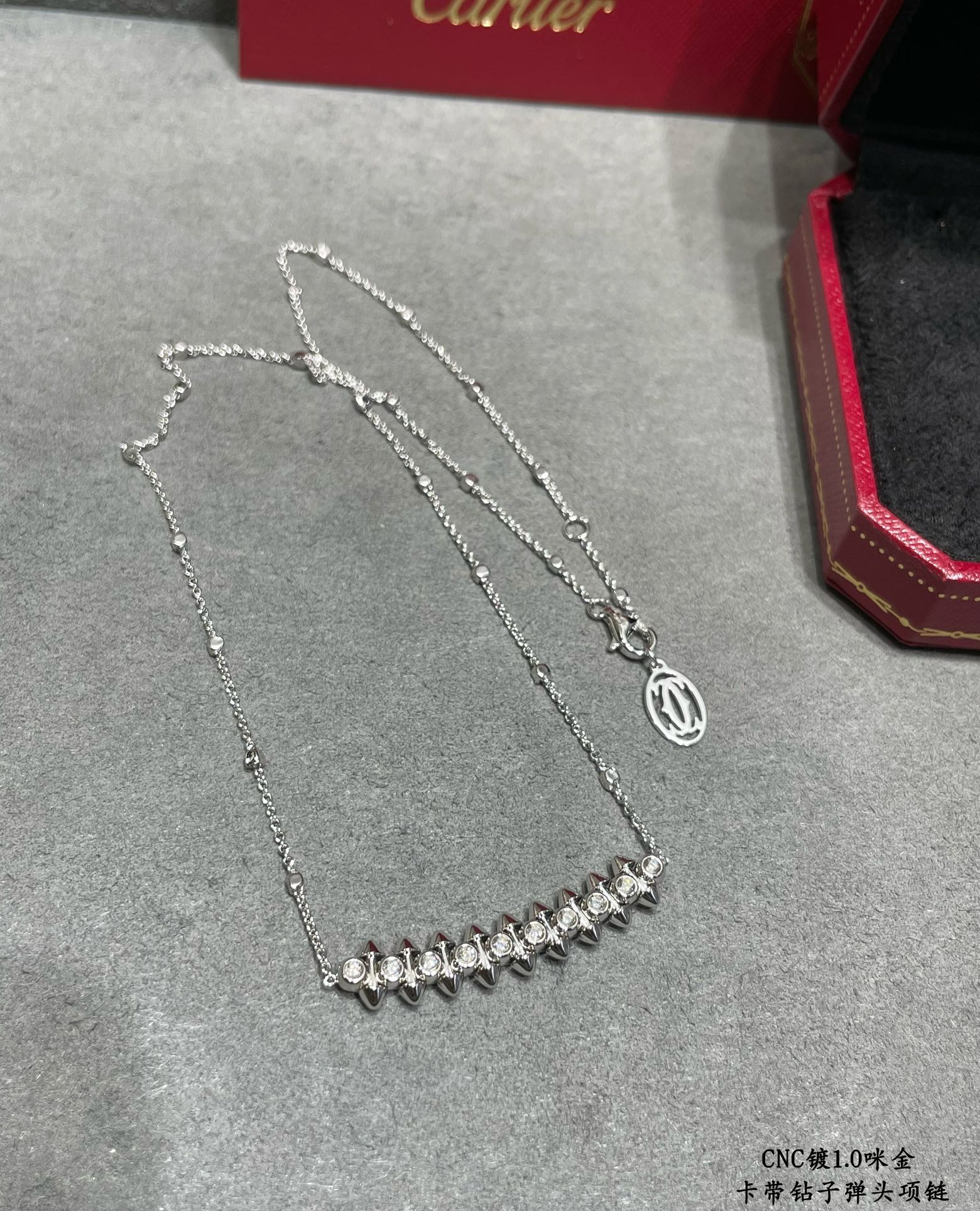 p270V gold plated imitation gold Cartier CNC bullet necklace with diamonds 💋💄 the two sides of the small studs can be free to swing very personalized a timeless classic in recent years is very hot High-end micro-setting material The same craftsmanship, not the same price real gold texture